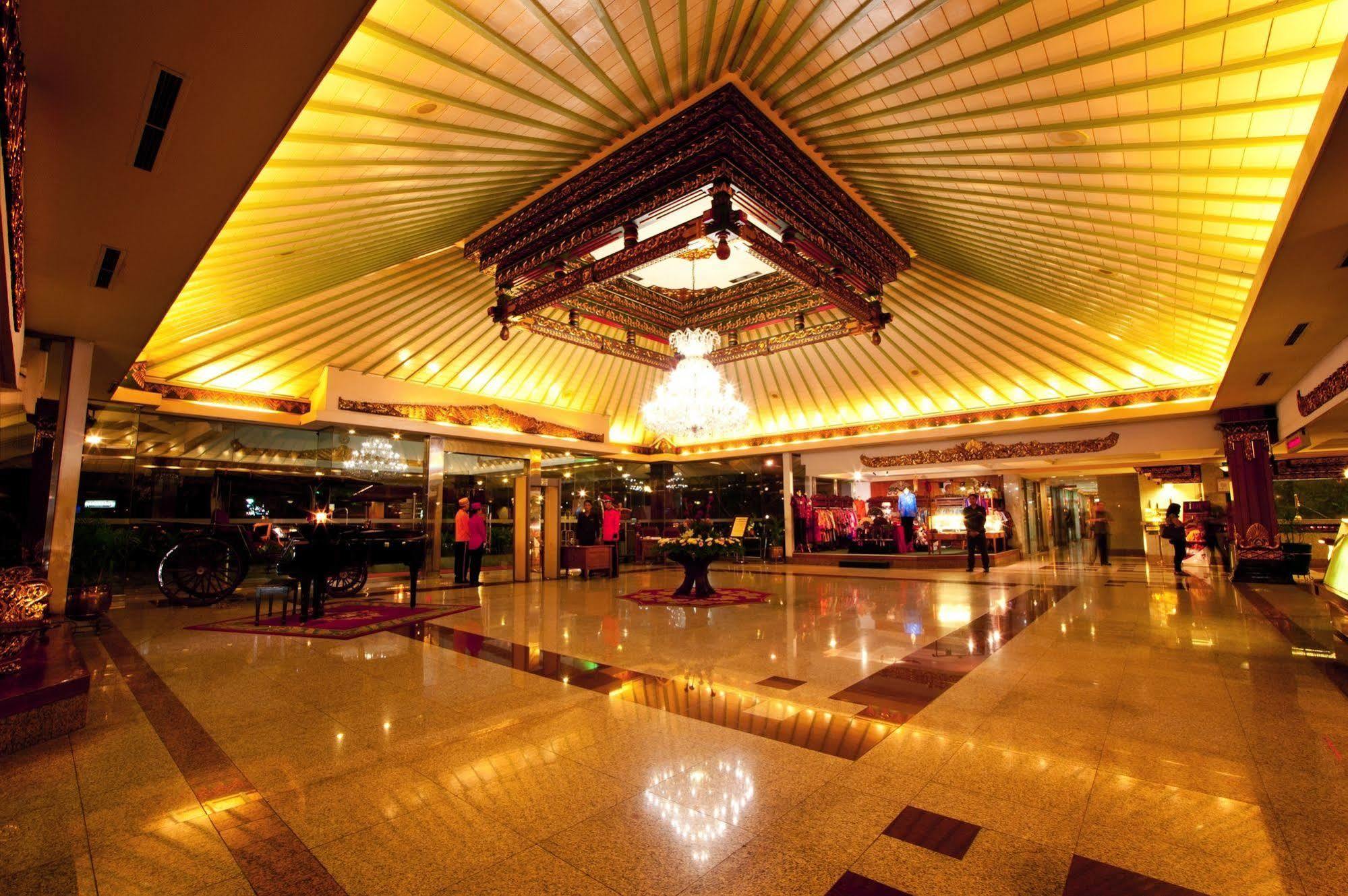 Kartika Chandra 4* Jakarta