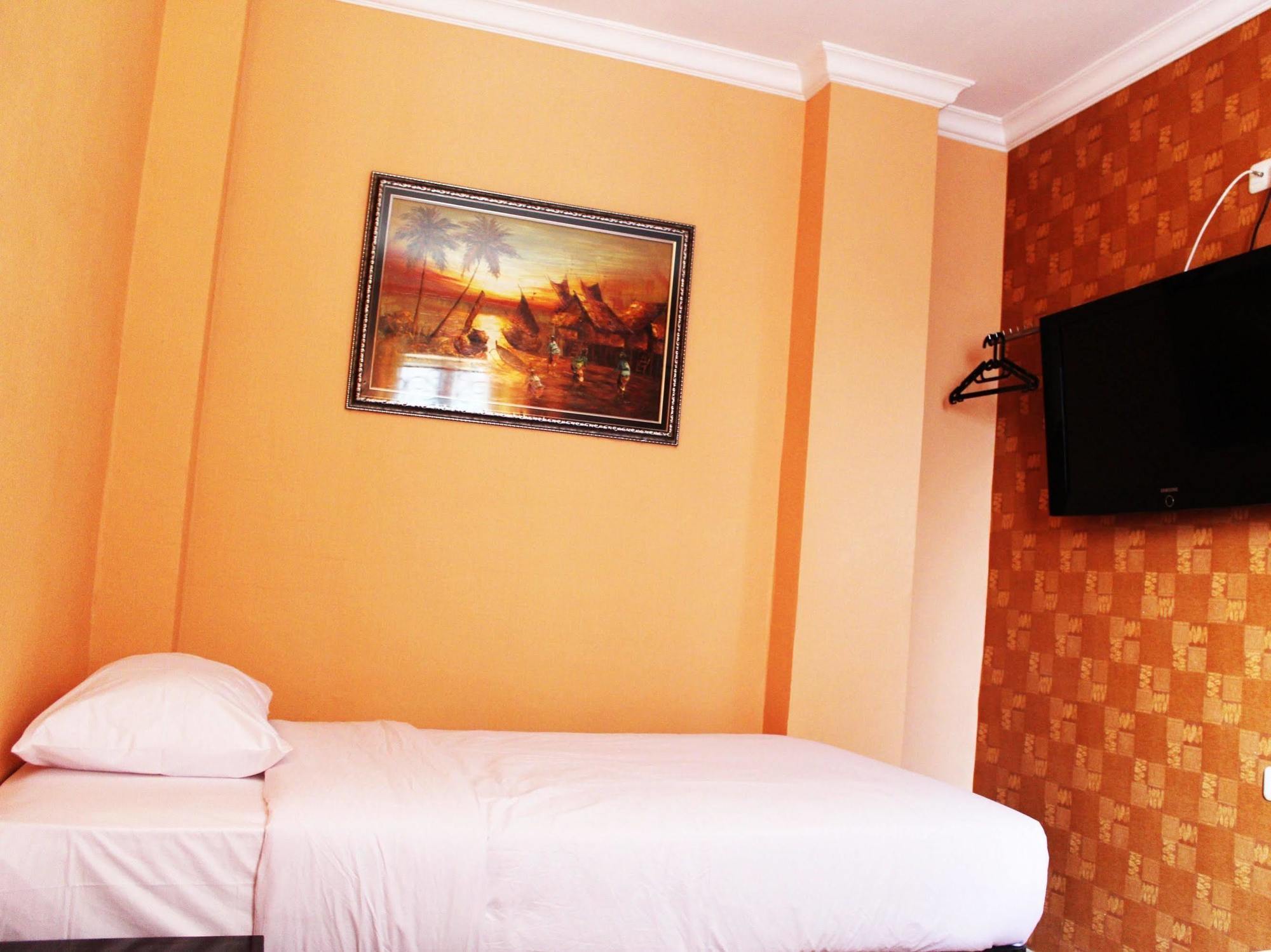 Hotel Twins