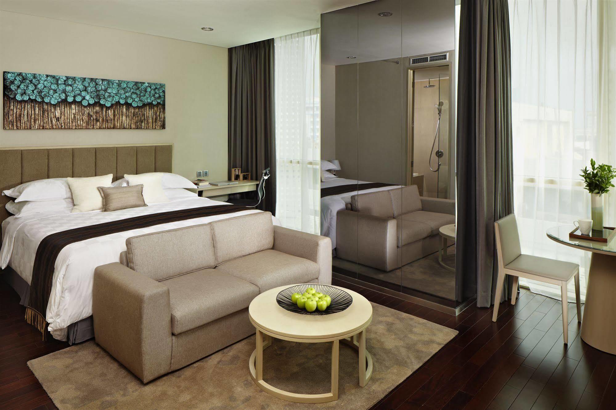 Fraser Menteng Aparthotel 5*