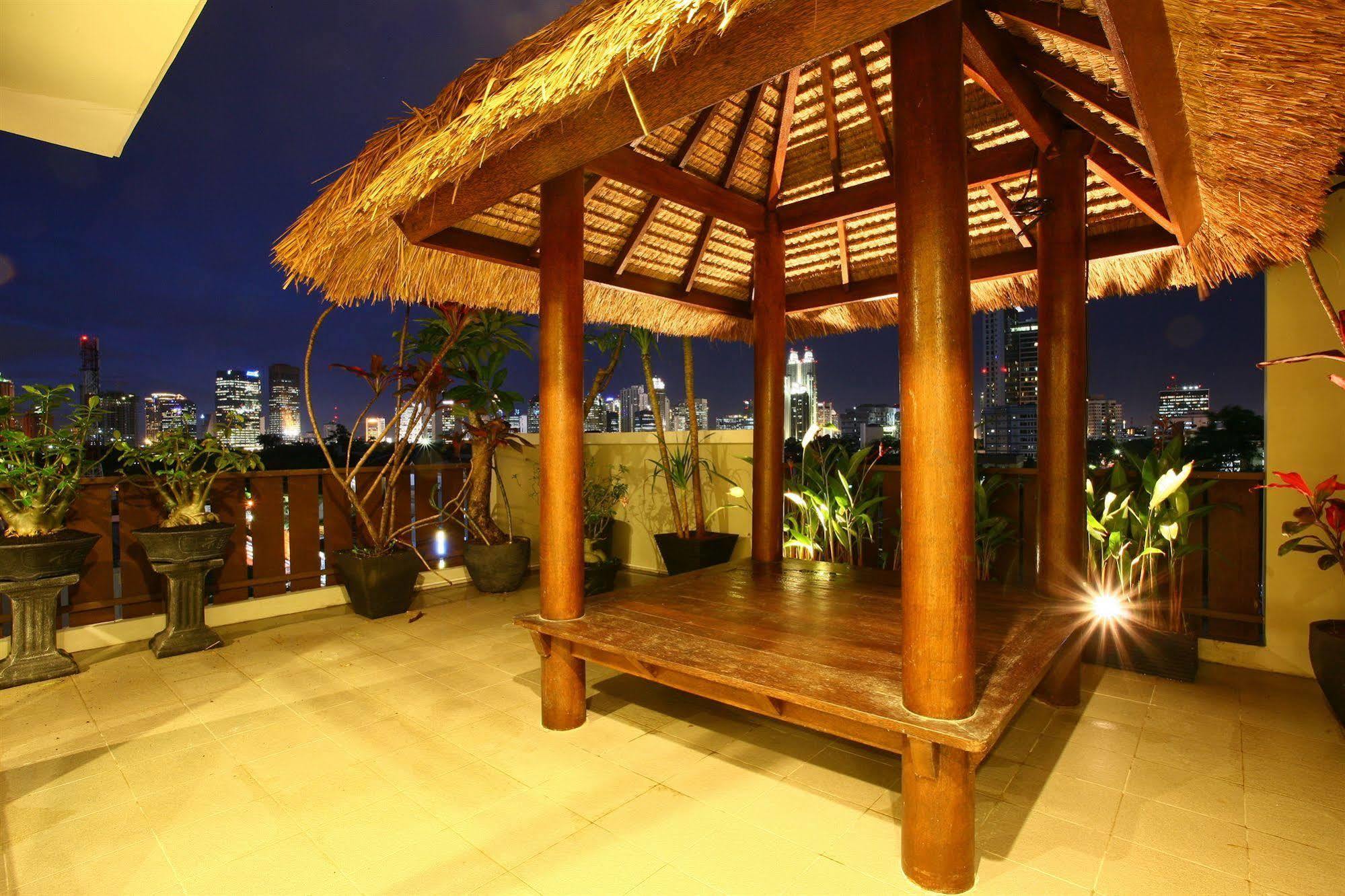 Rasuna Mansion 2*