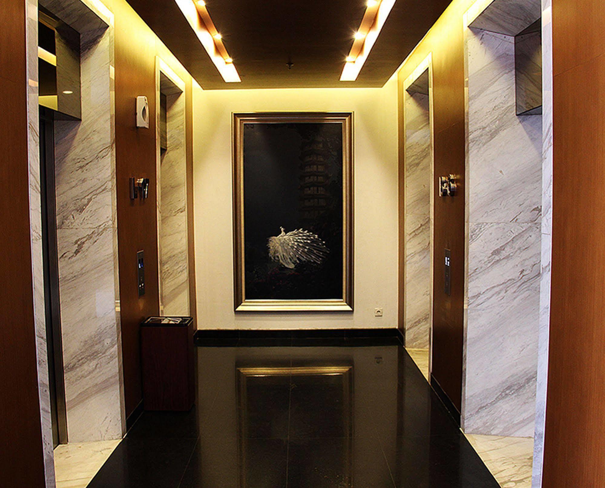 Hariston & Suites, Pluit - Jakarta