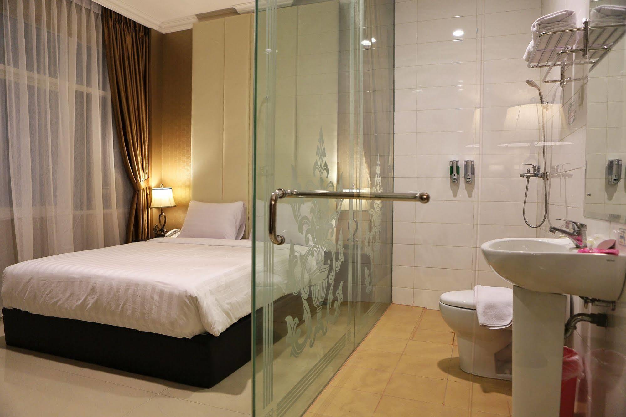 55 Hotel Jakarta