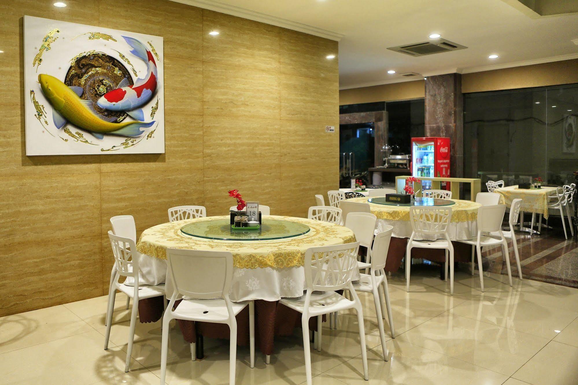 55 Hotel