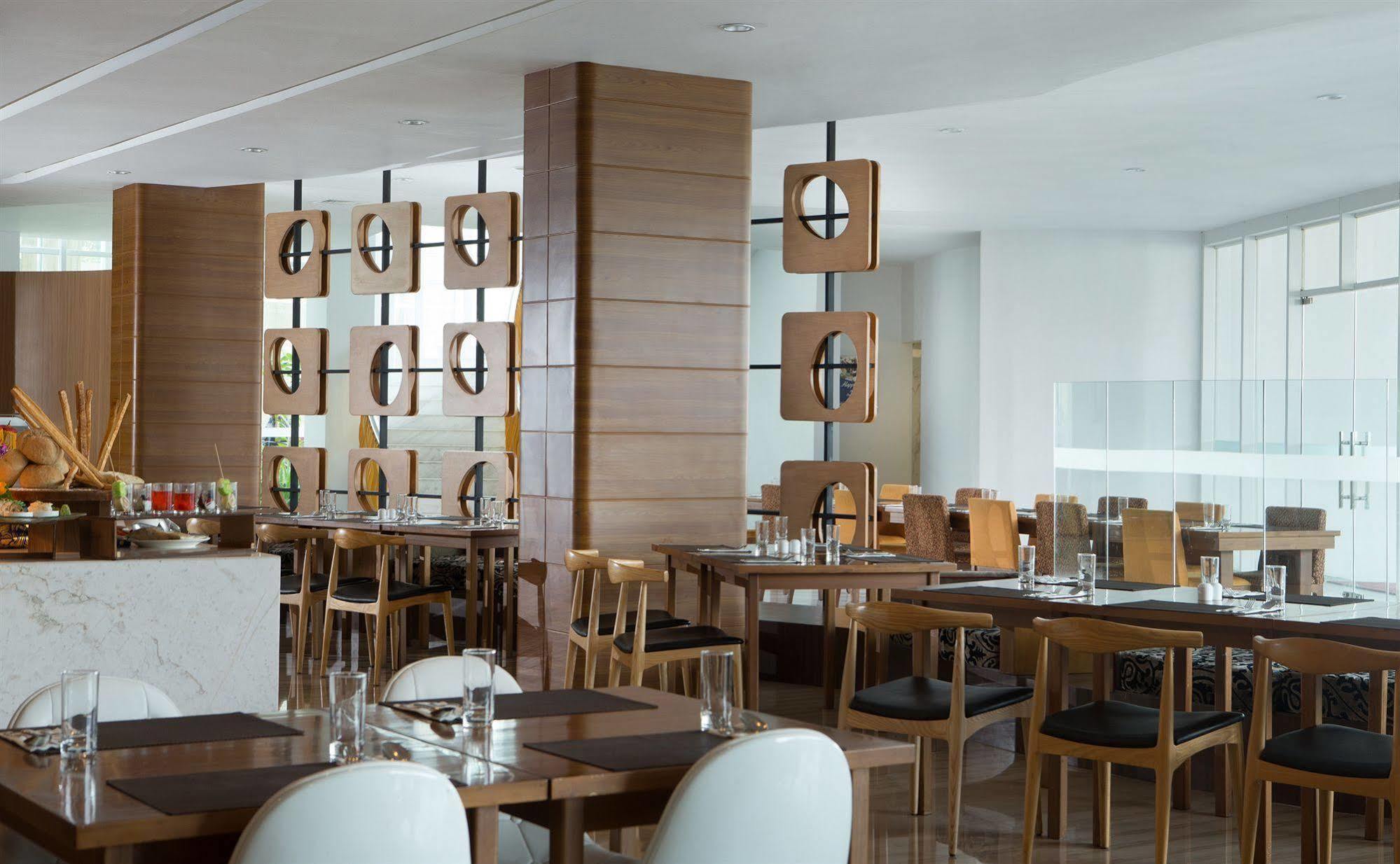Hariston & Suites, Pluit -
