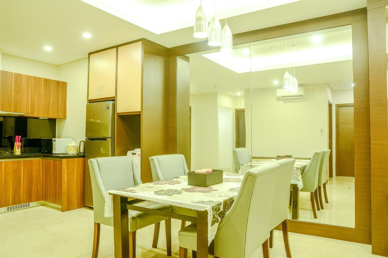 Spacious And Modern 2br L'avenue By Travelio Jakarta