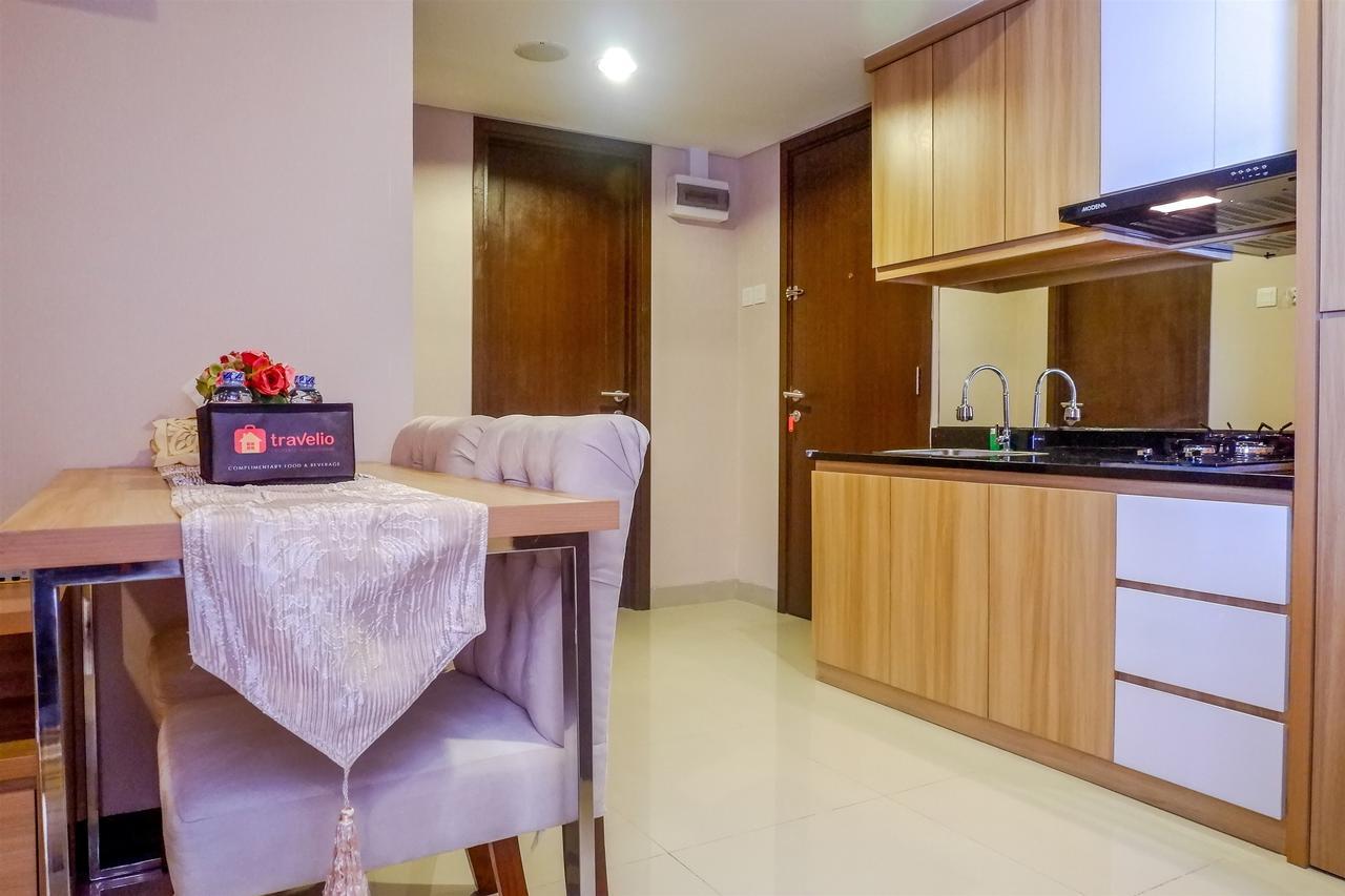 Warm Interior 3br H Near Mt Haryono And Cawang By Travelio Jakarta