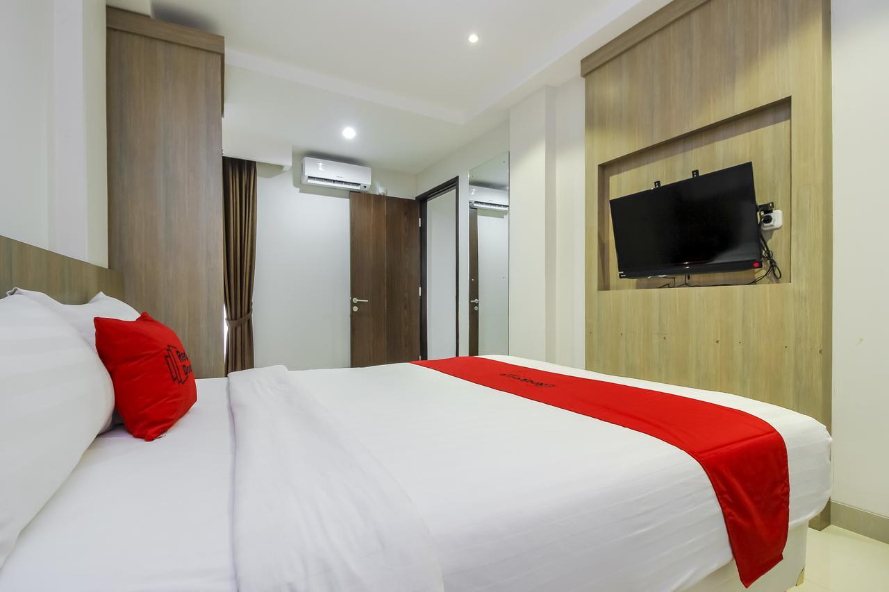 Reddoorz @ Tb Simatupang Nhà khách 2*