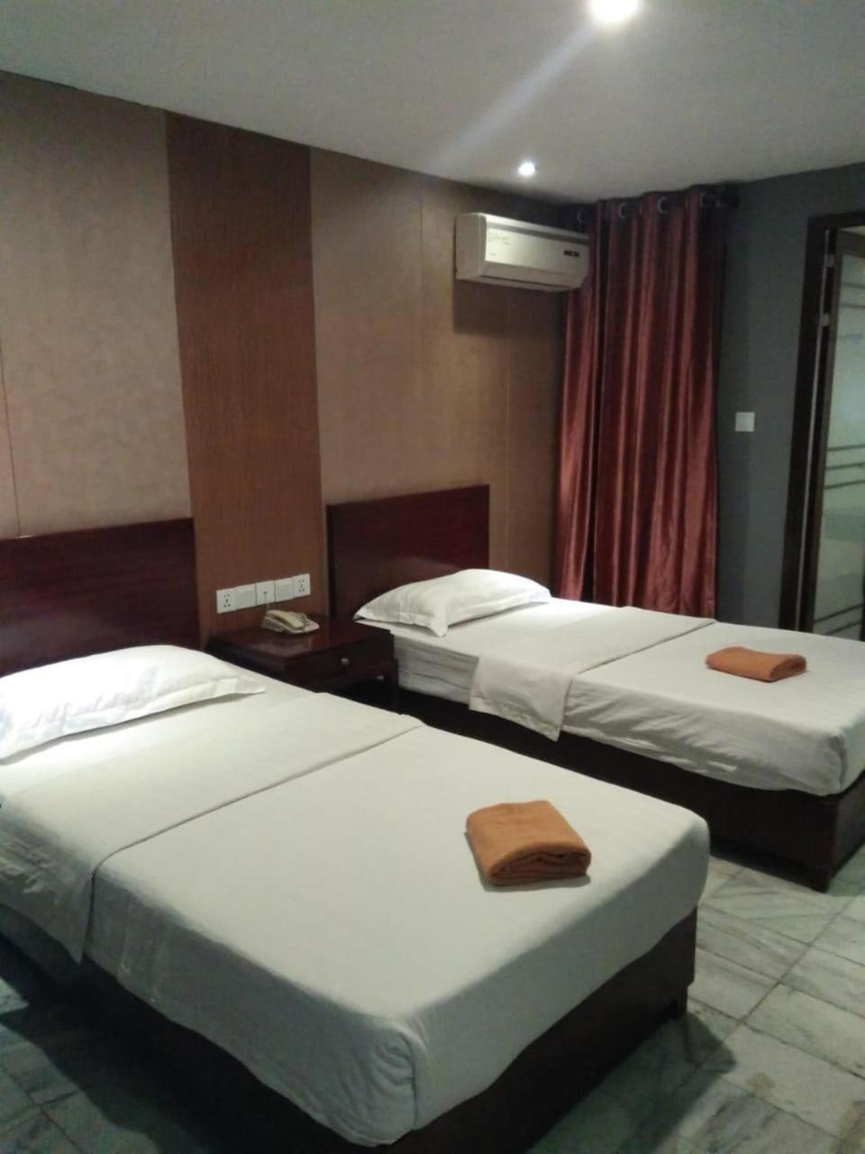Mustika Senen 2*