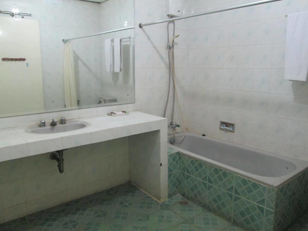 Hotel Lautze Indah 2*