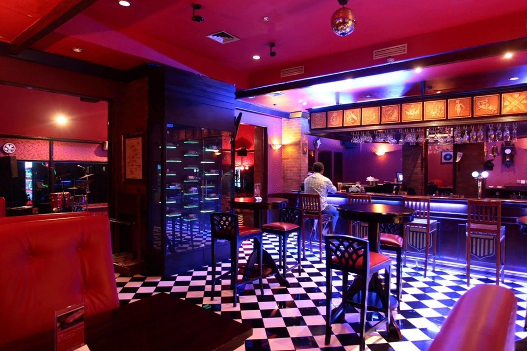 Hotel Ambhara