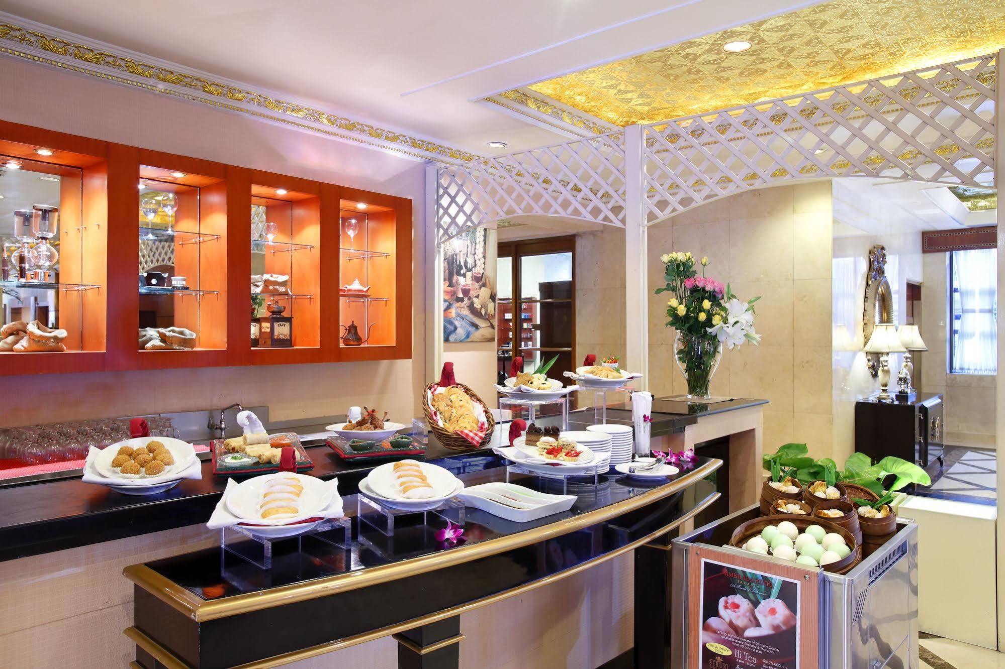 Hotel Ambhara Jakarta