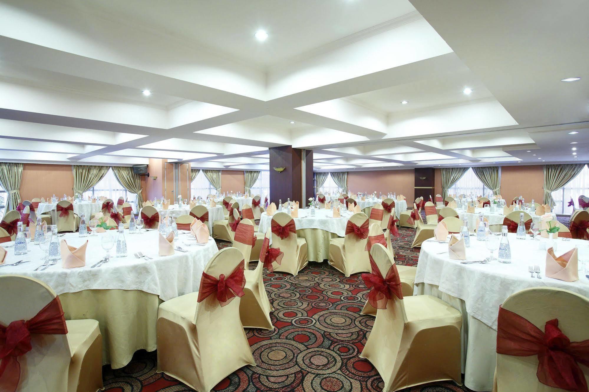 Hotel Ambhara 4*