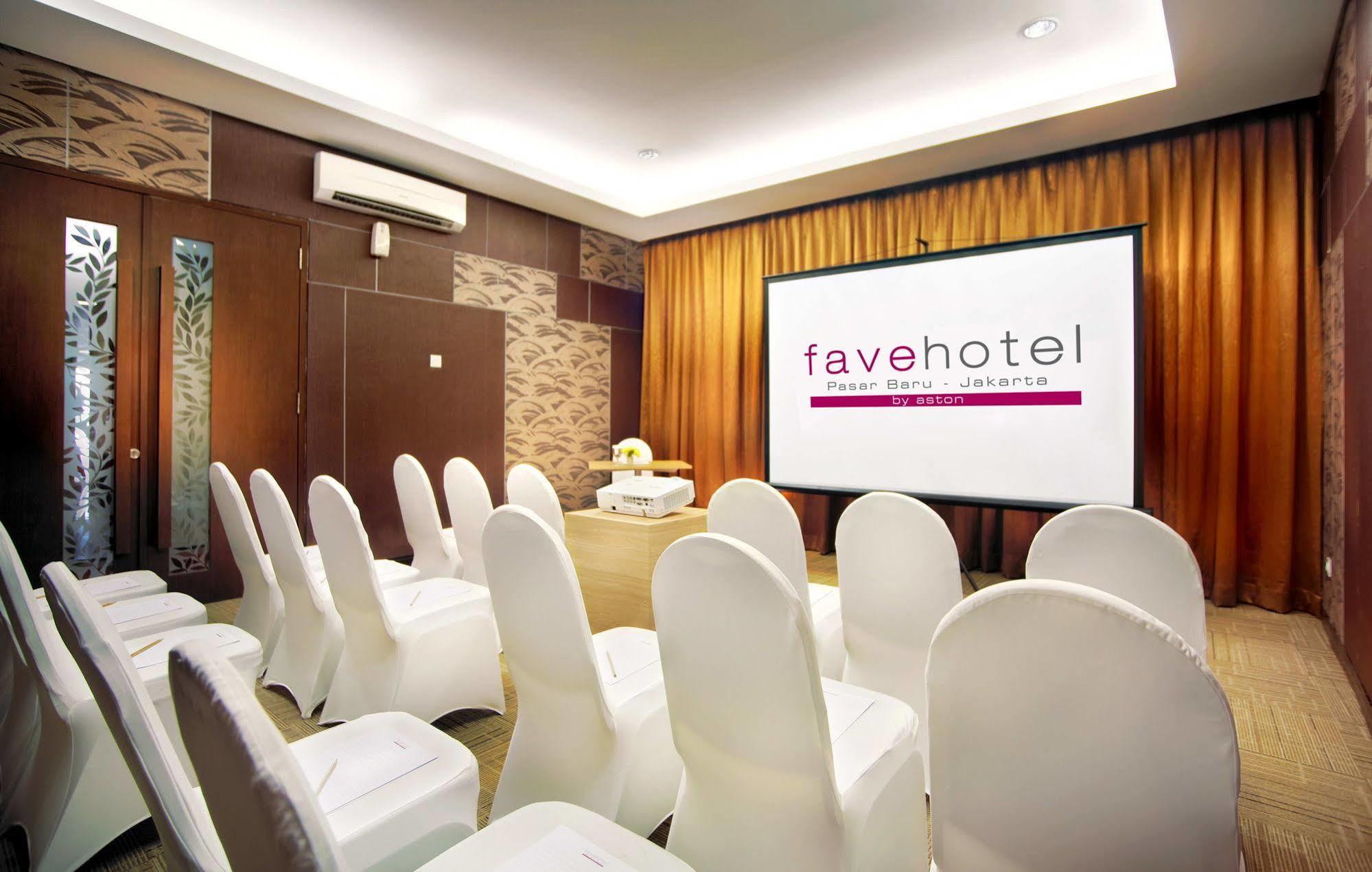 Favehotel Pasar Baru Hotel