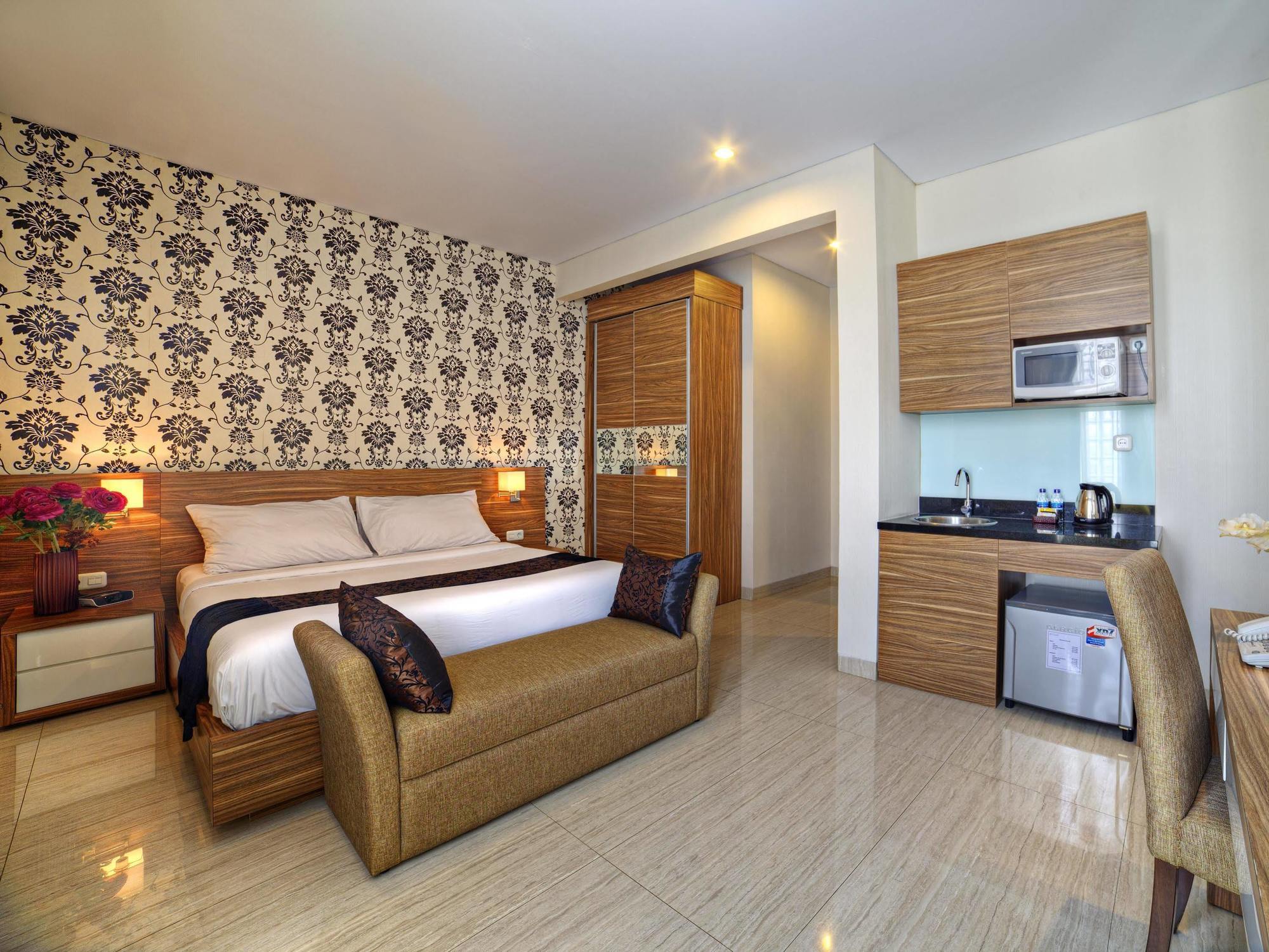 Hotel Rasuna Icon 3*