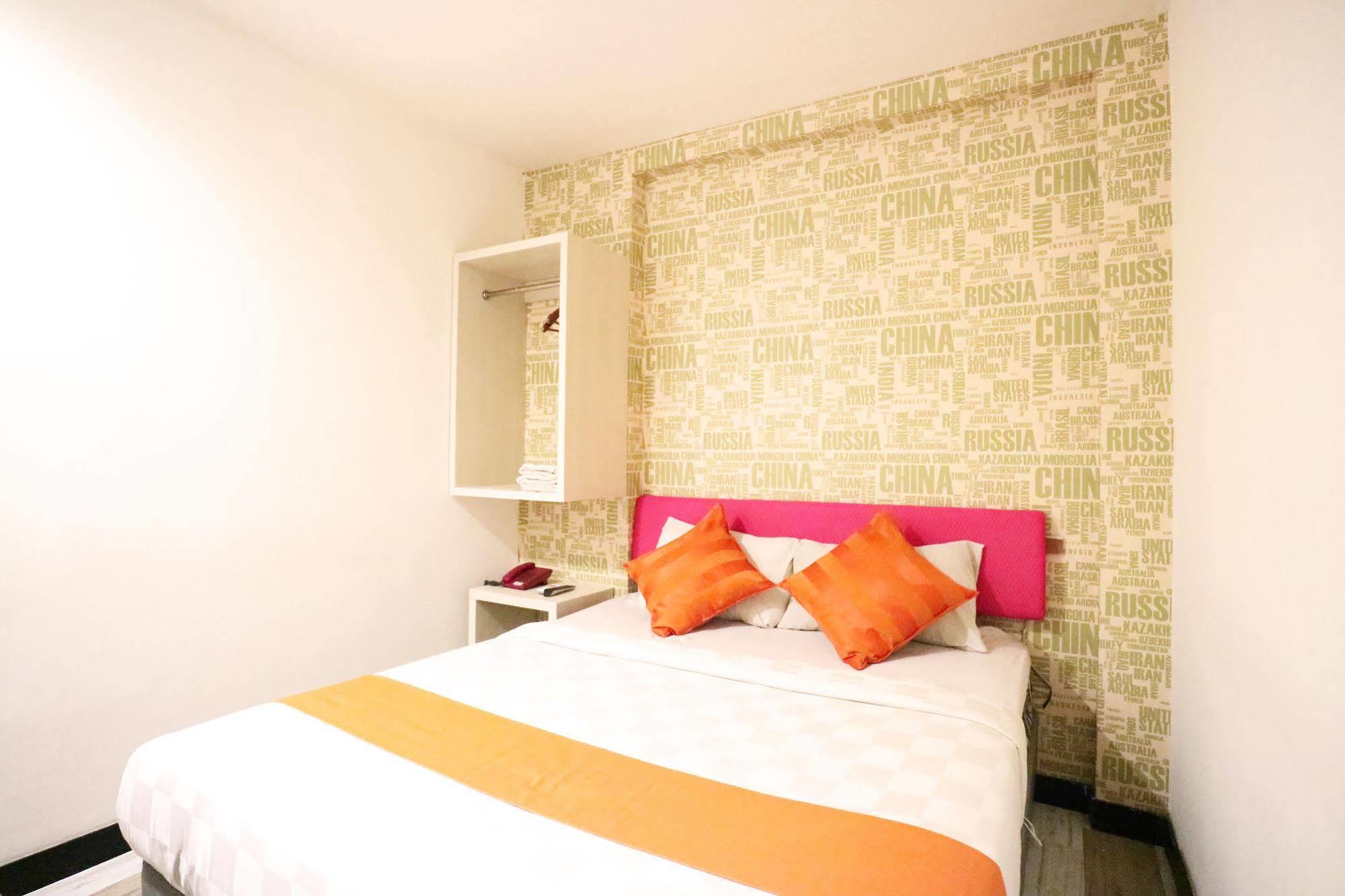 Feodora Mangga Besar 3*