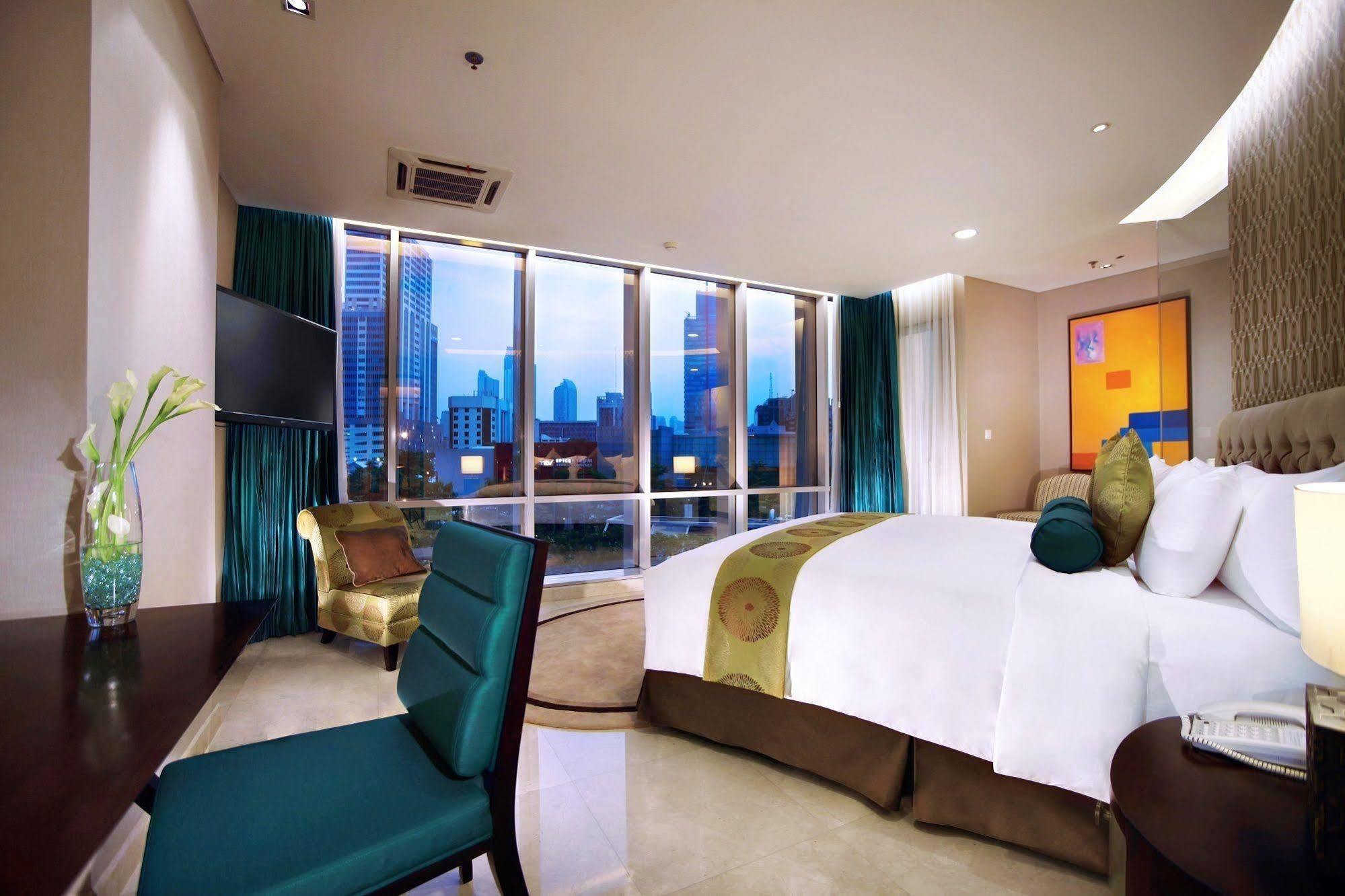 The Grove By Grand Aston Hotel Jakarta