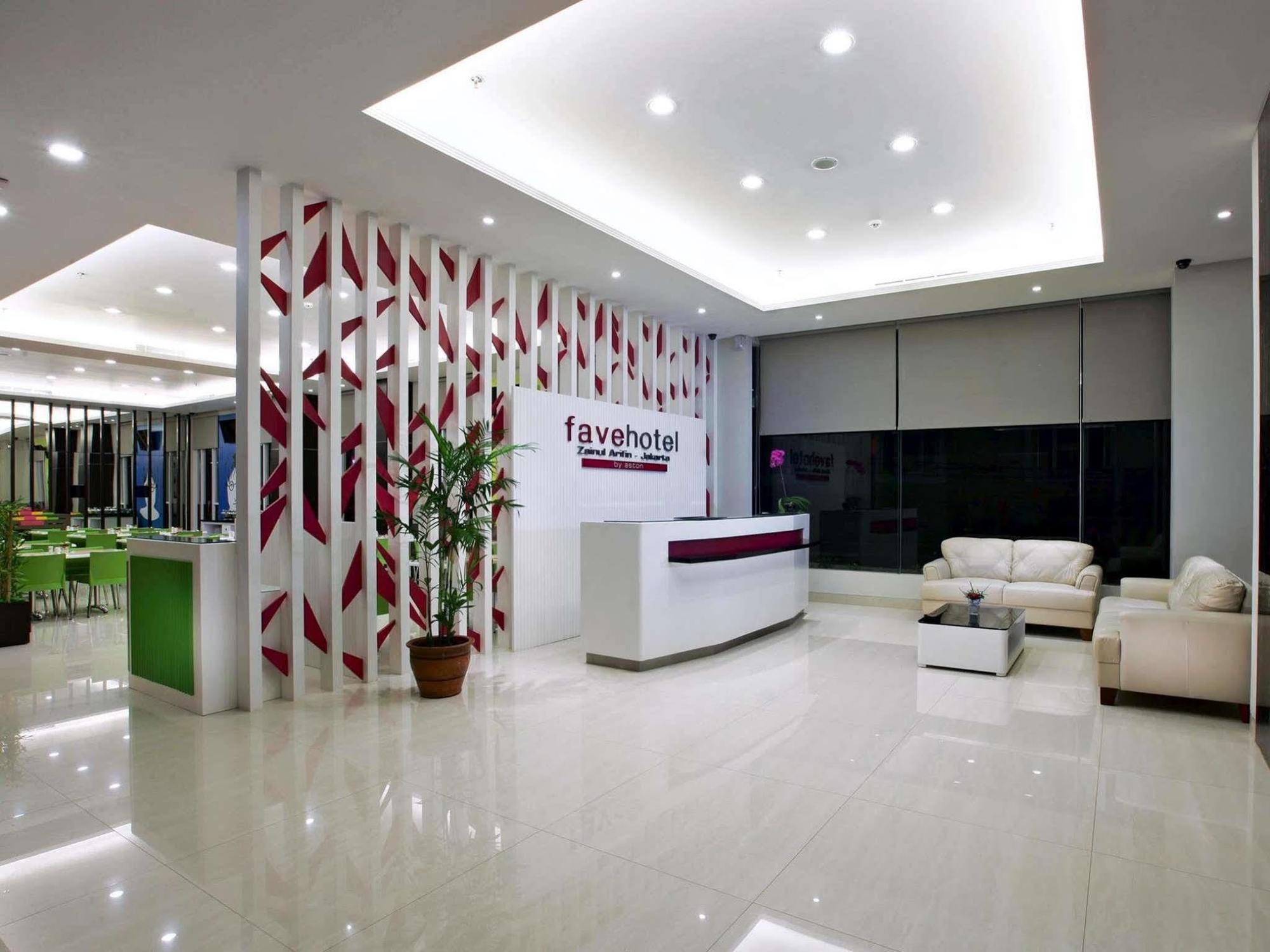 Hotel Favehotel Zainul Arifin
