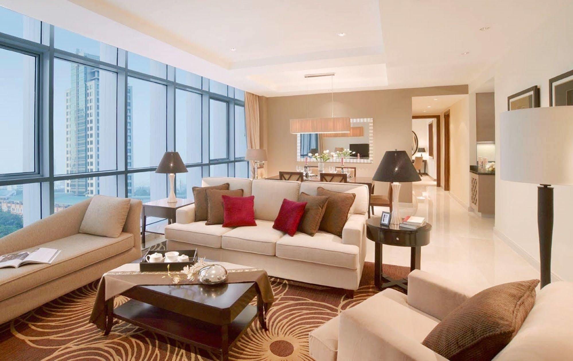 Aparthotel Oakwood Premier Cozmo
