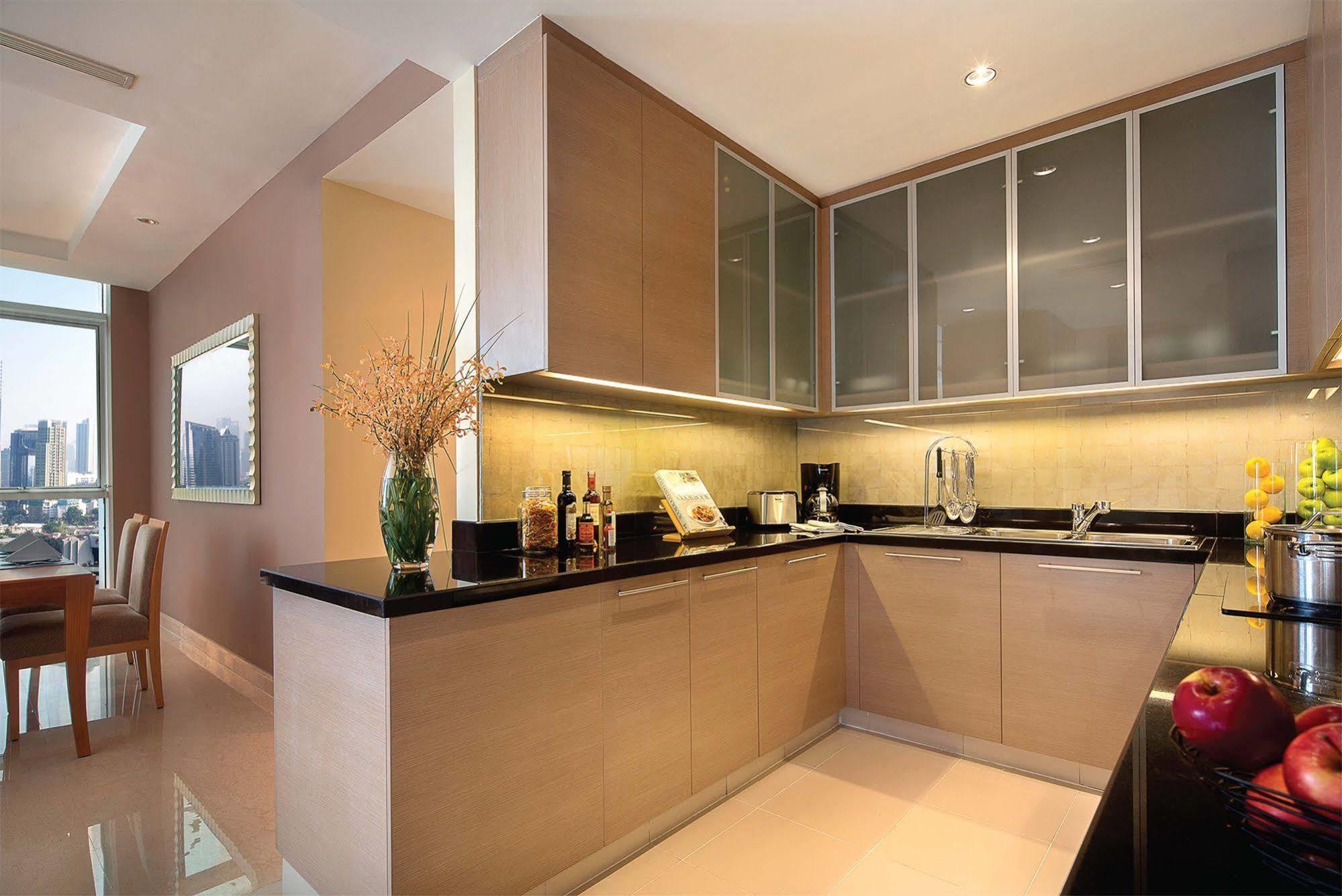 Aparthotel Oakwood Premier Cozmo 5*