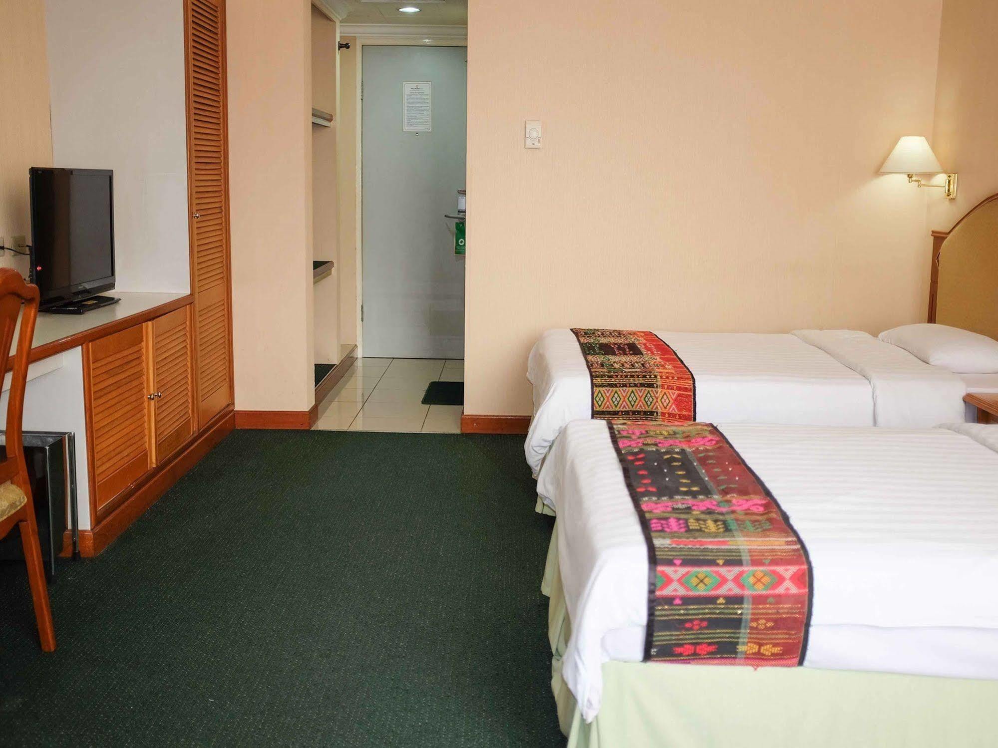 Marcopolo Jakarta