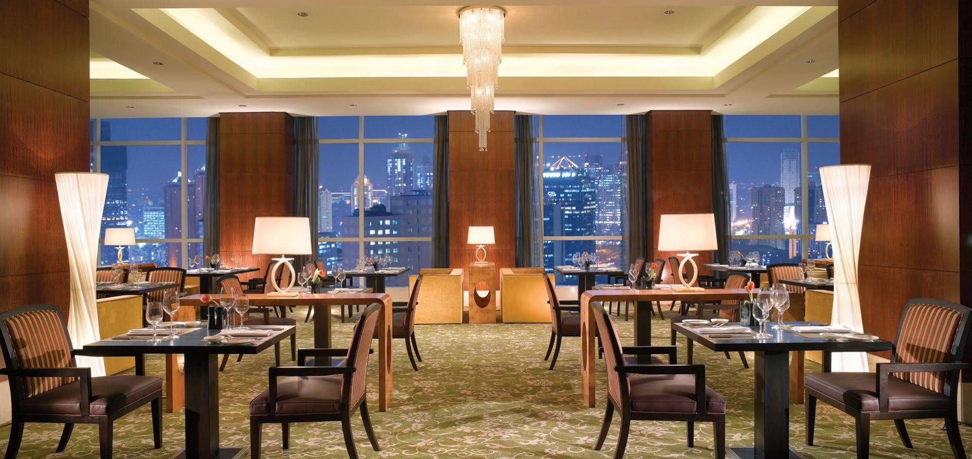 The Ritz-carlton Jakarta, Pacific Place Hotel