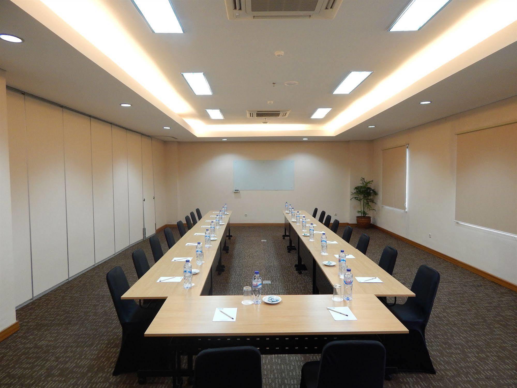 88 - Mangga Besar Viii By Wh Hotel
