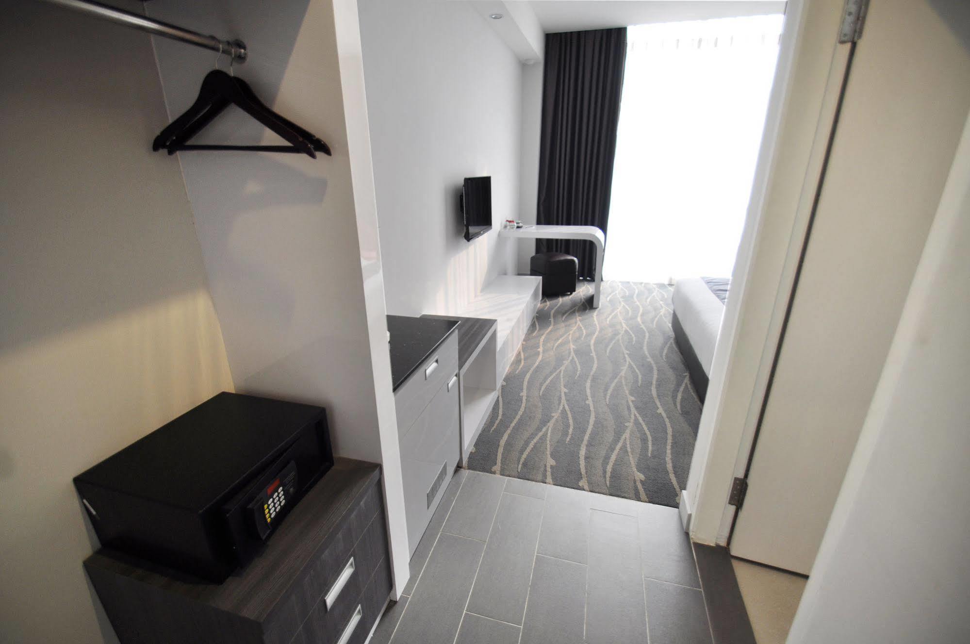 Dreamtel Hotel Jakarta