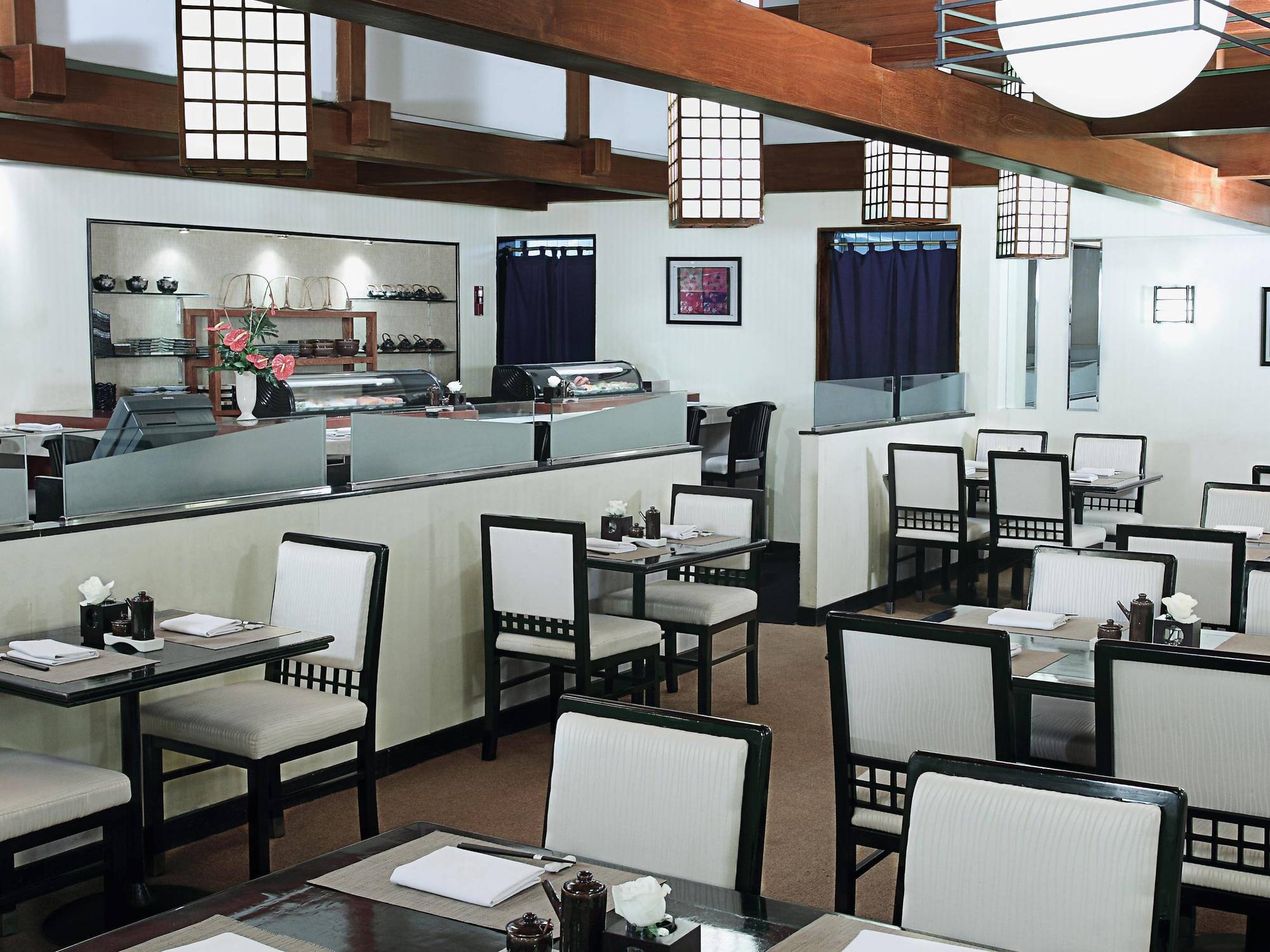 Sari Pacific Jakarta, Autograph Collection Hotel 5*