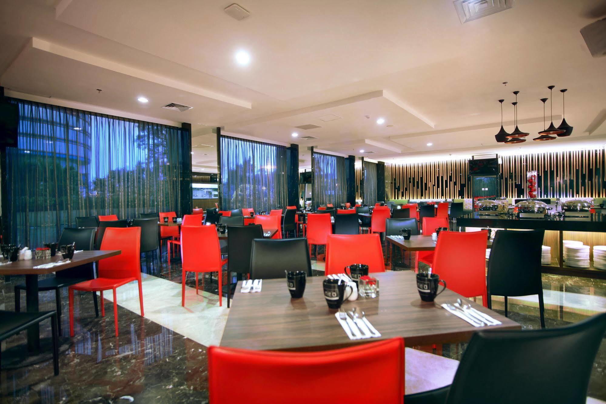 Neo Mangga Dua By Aston Jakarta