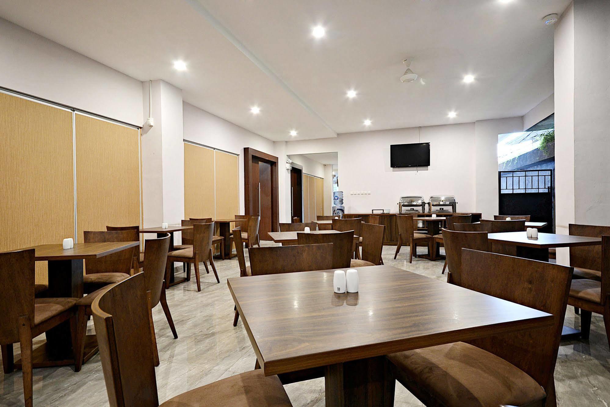 Hotel Safin 3*