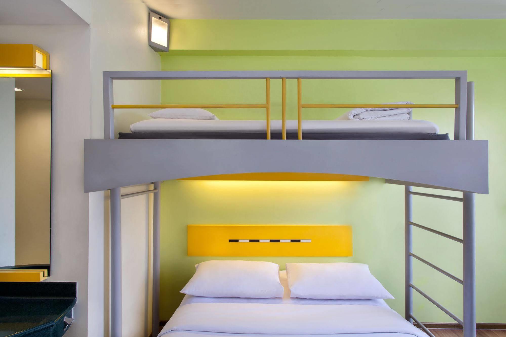 Ibis Budget Cikini Hotel