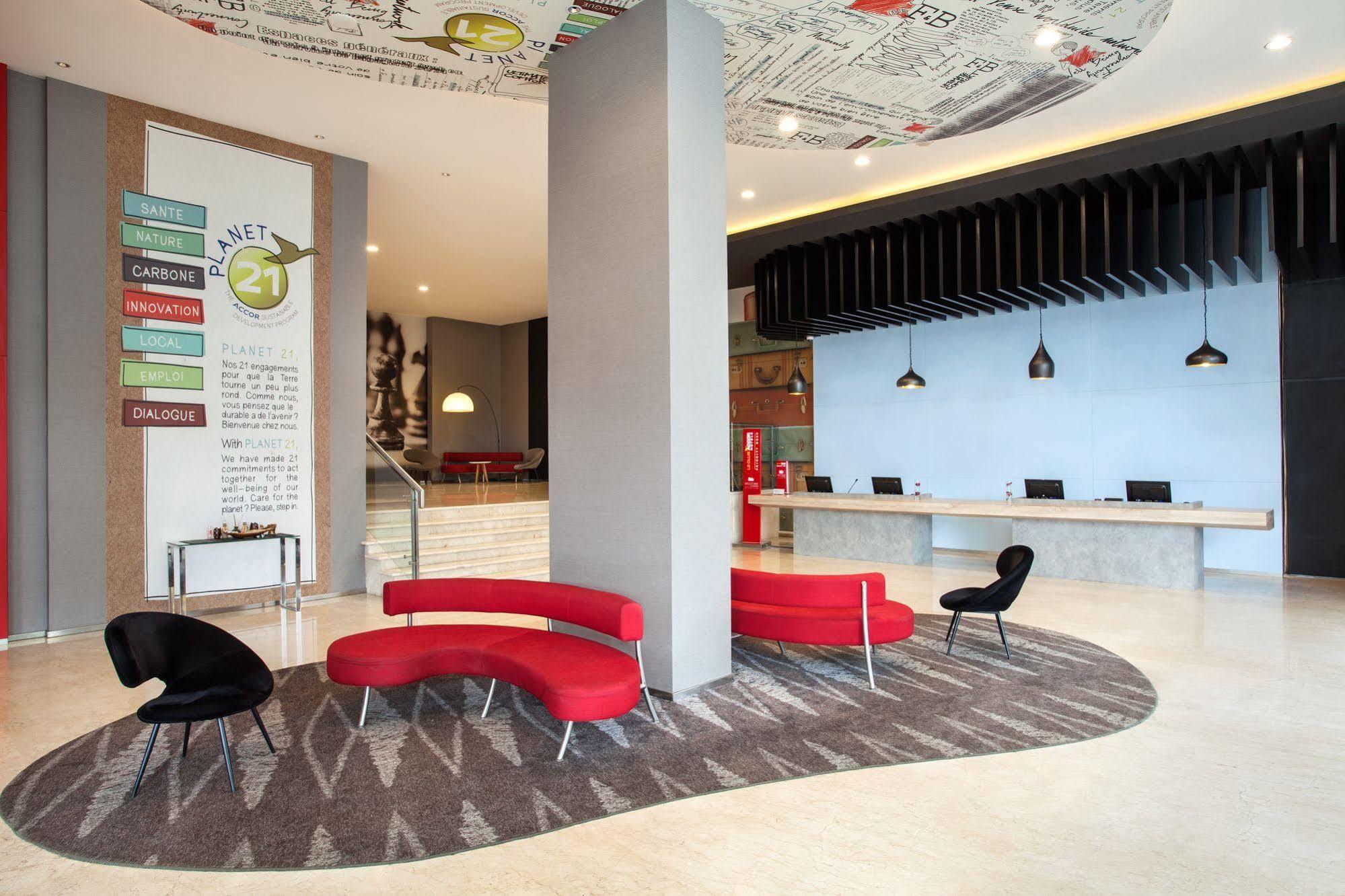 Ibis Harmoni Hotel Jakarta