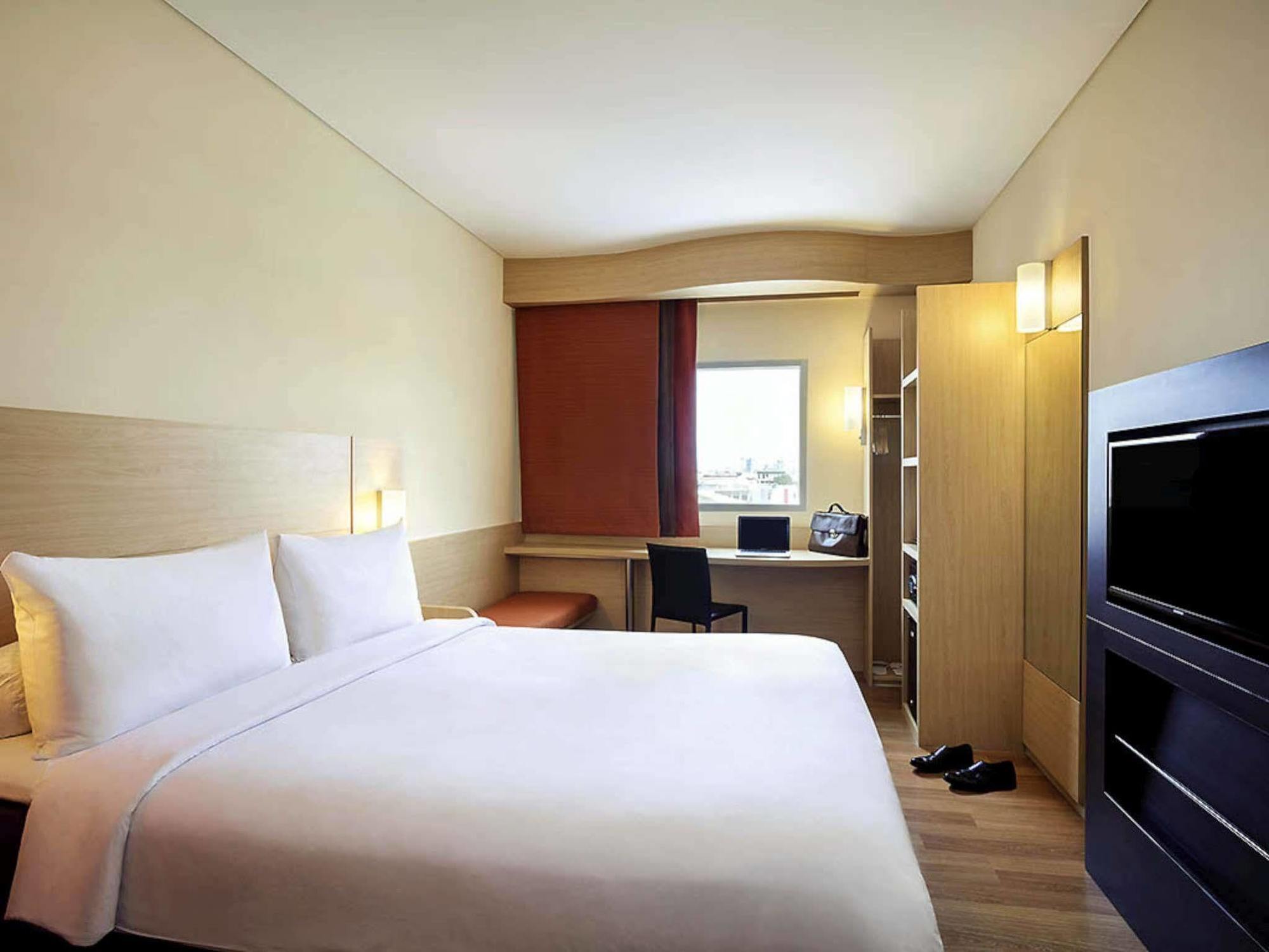 Ibis Harmoni Hotel