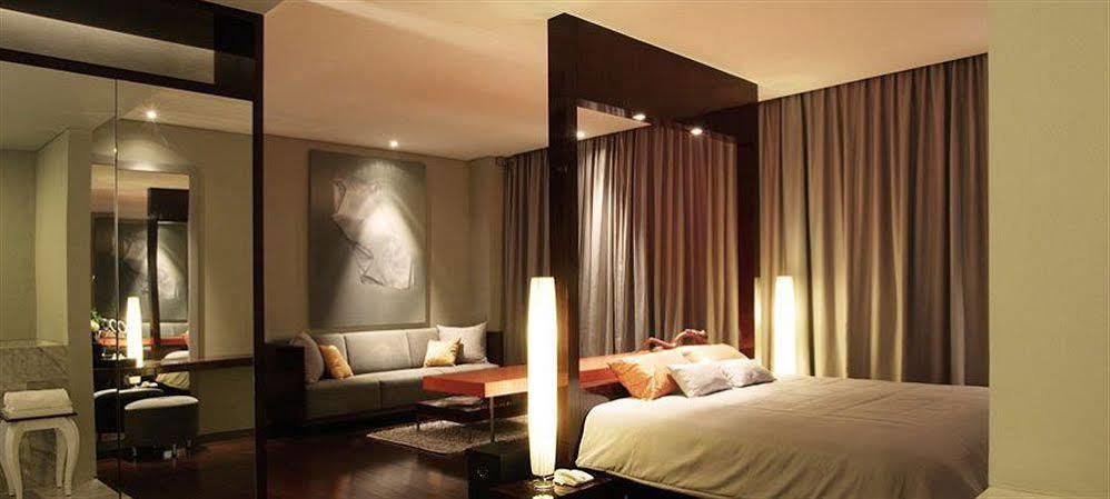 Kemang Icon Hotel 4*