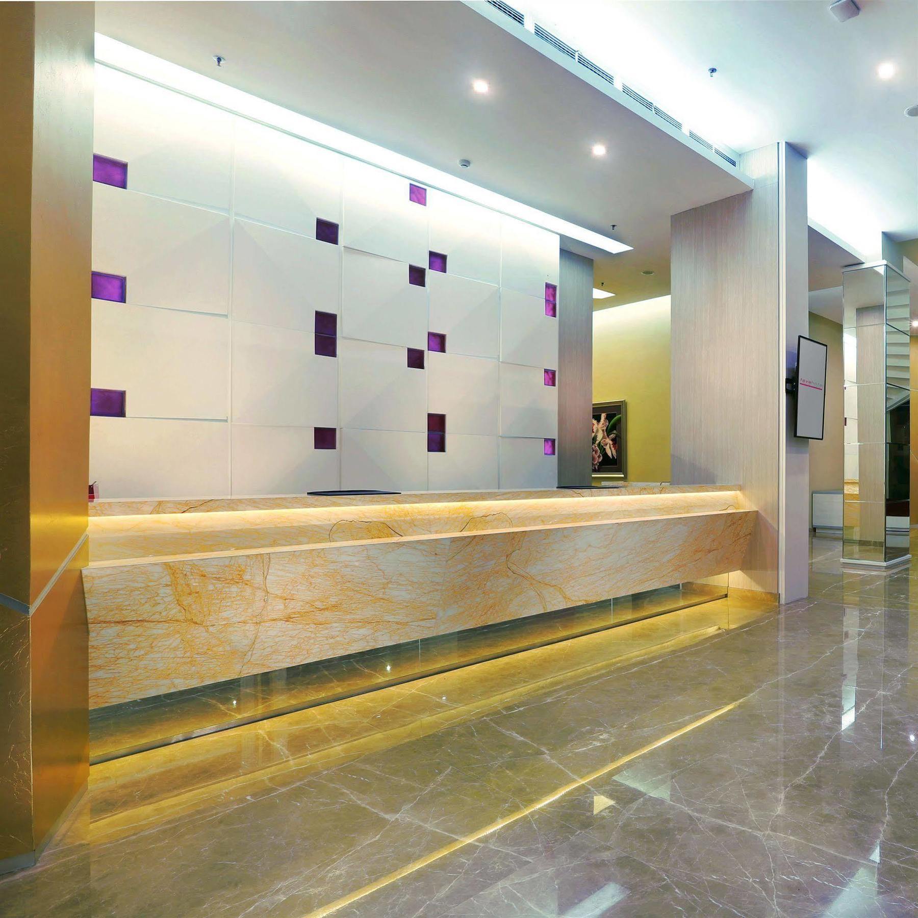 Brits Puri Indah 3* Jakarta