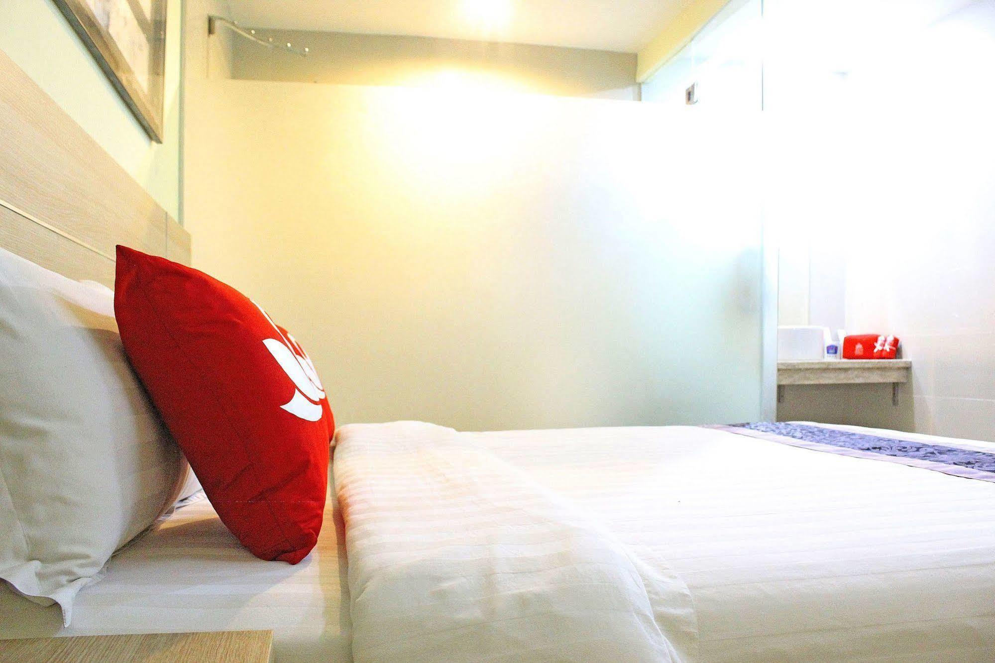 Hotel Zen Rujia Pecenongan Jakarta