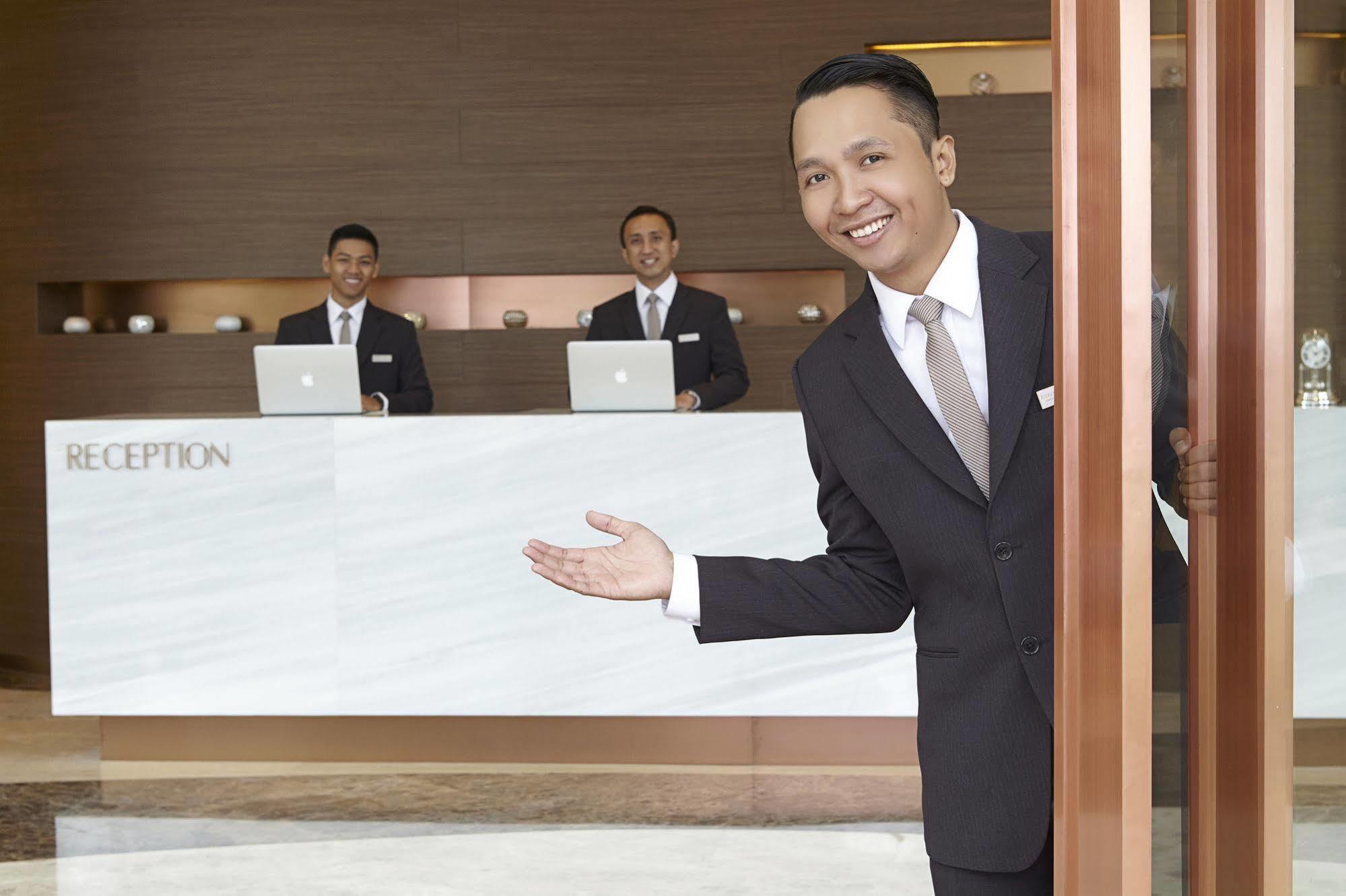 Ashley Wahid Hasyim Jakarta