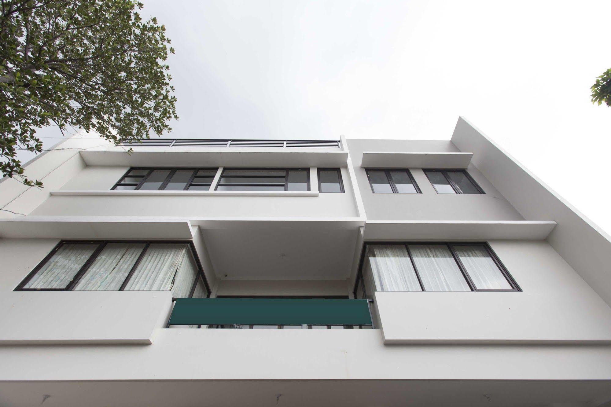 Guest house Reddoorz Near Percetakan Negara