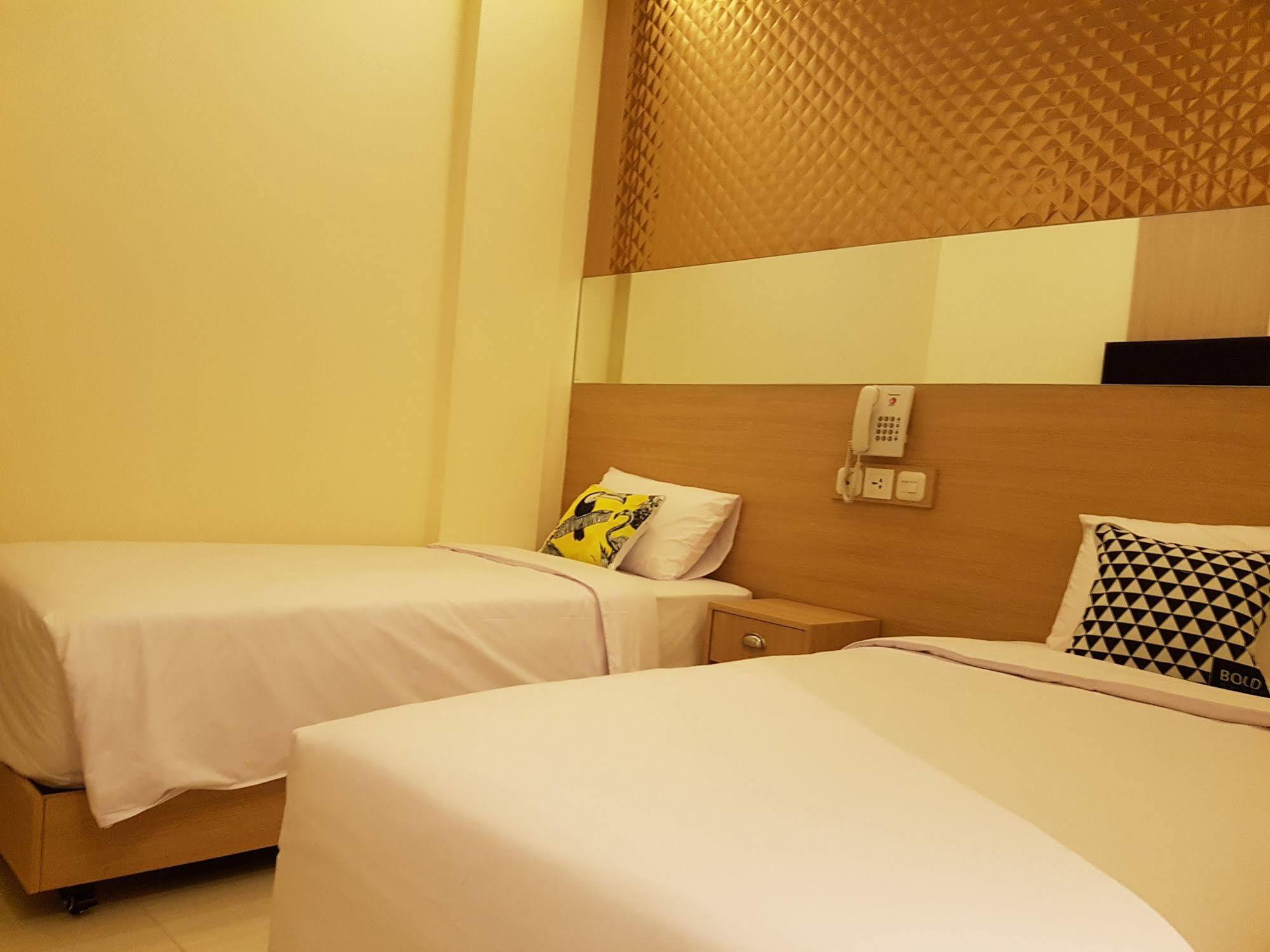 Bold Hotel Jakarta Hotel