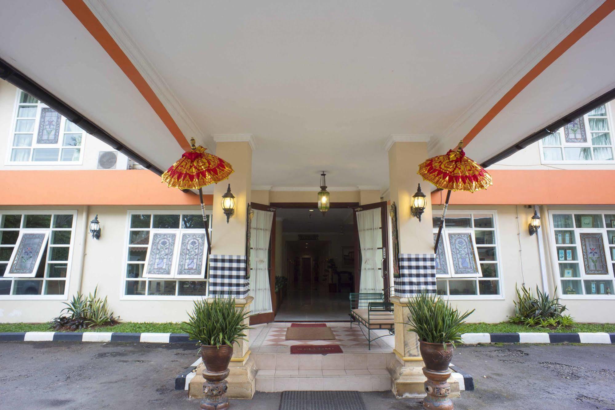 Reddoorz @ Pejaten Raya