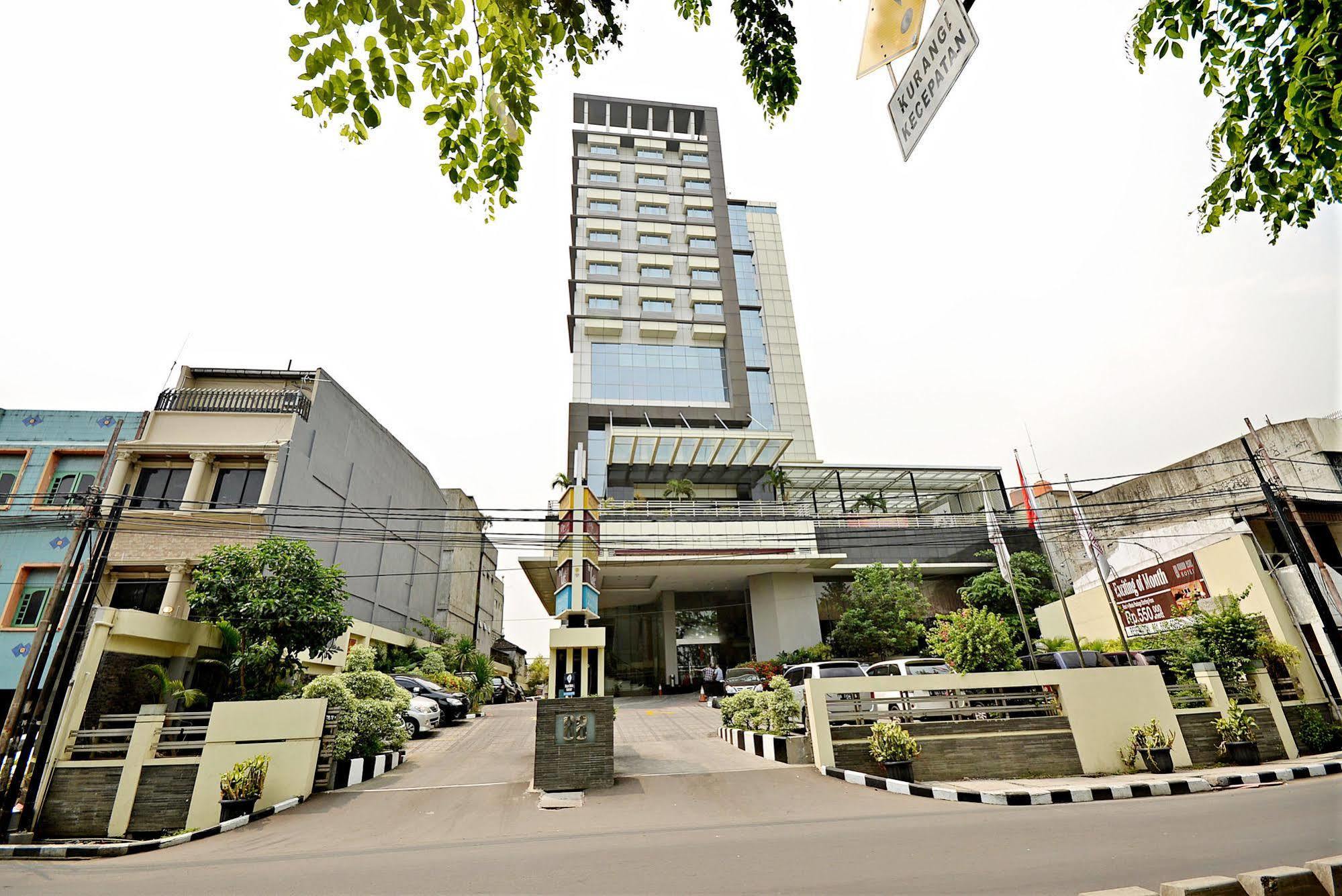 Zen Bandengan Selatan 3*