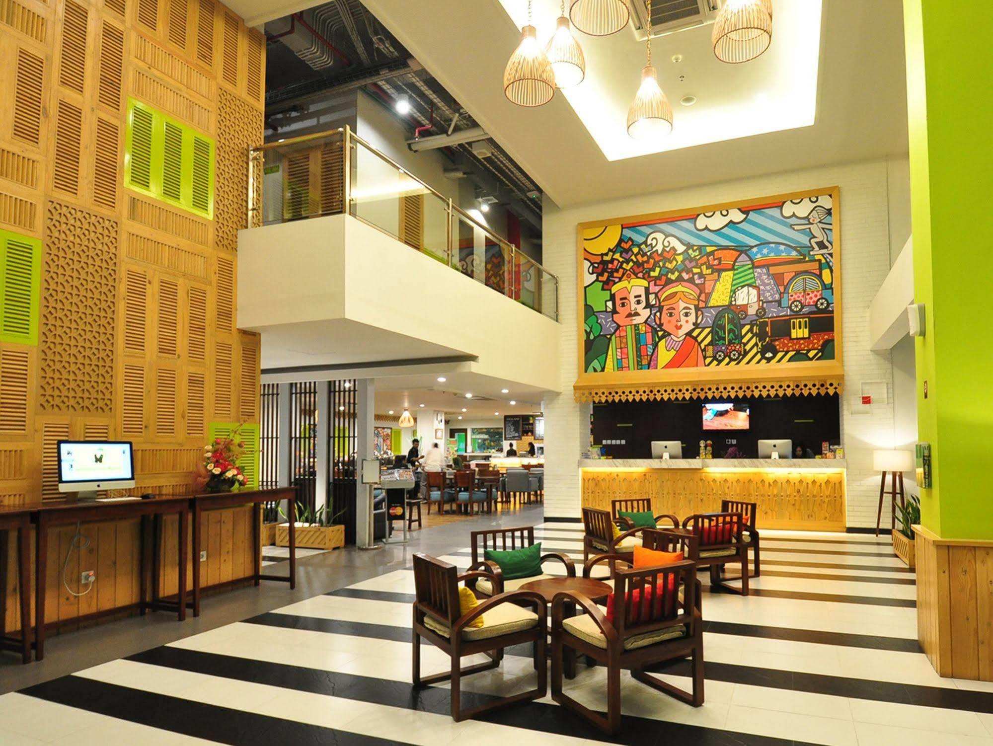 Maxonehotels.com At Kramat Hotel