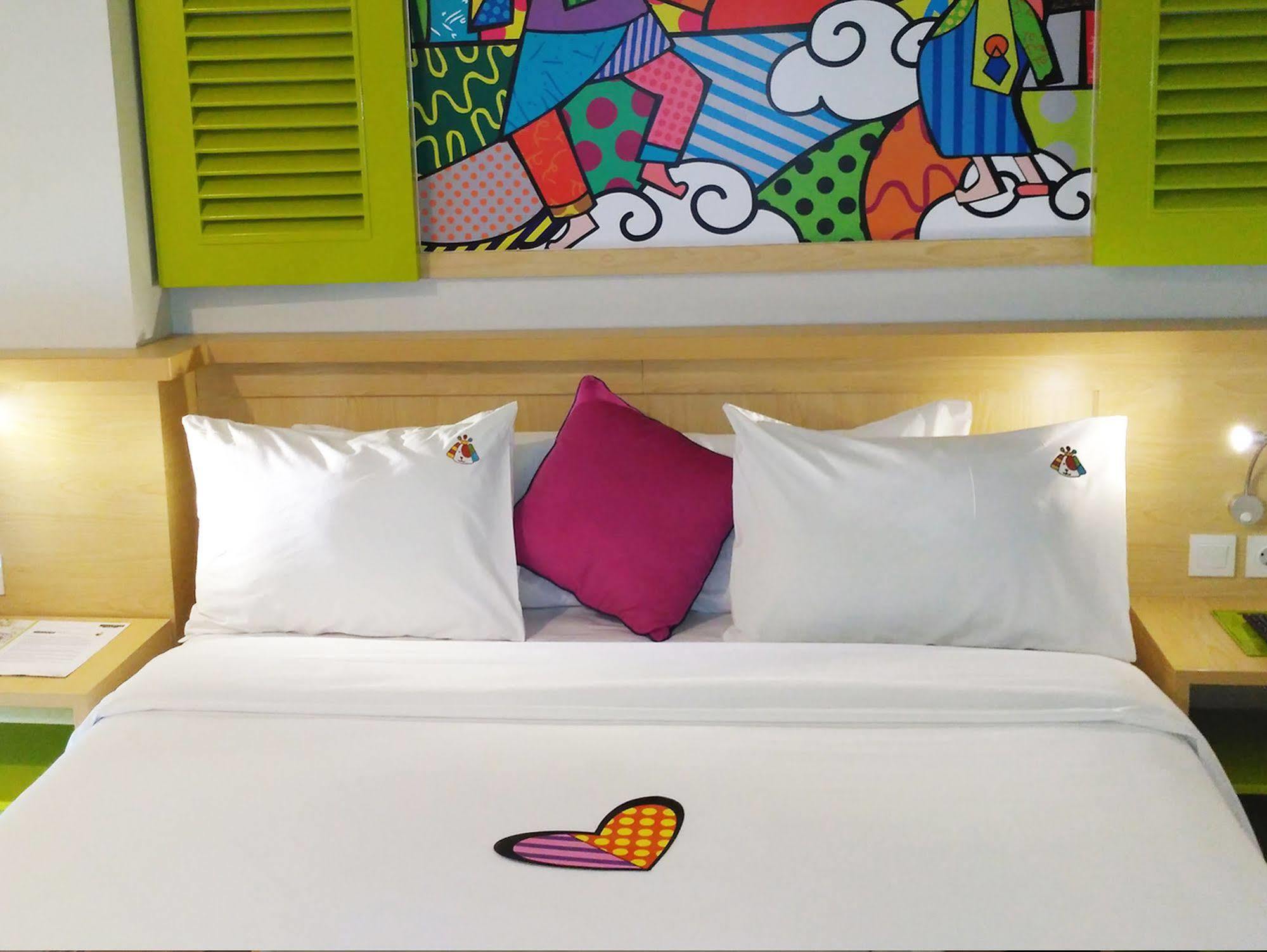 Hotel Maxonehotels.com At Kramat