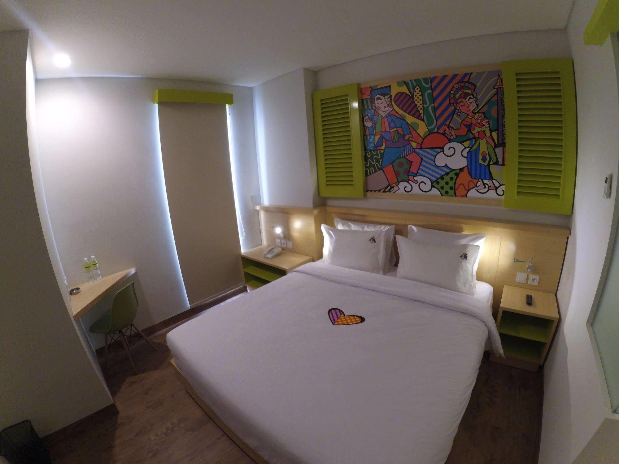 Maxonehotels.com At Kramat Hotel
