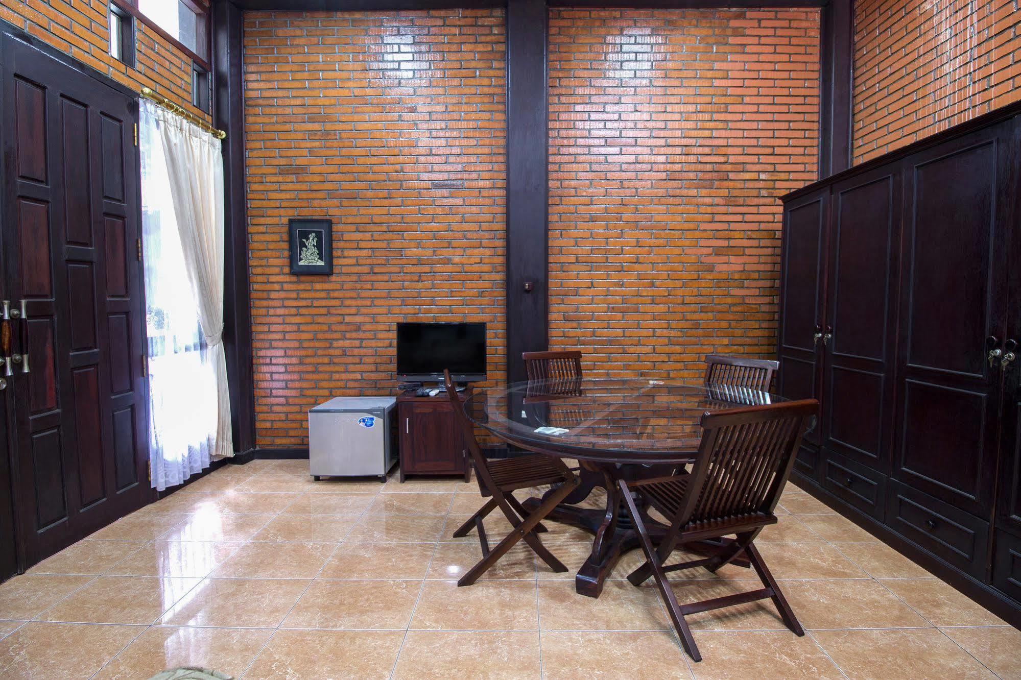 Reddoorz @ Cilandak Timur 2* Jakarta