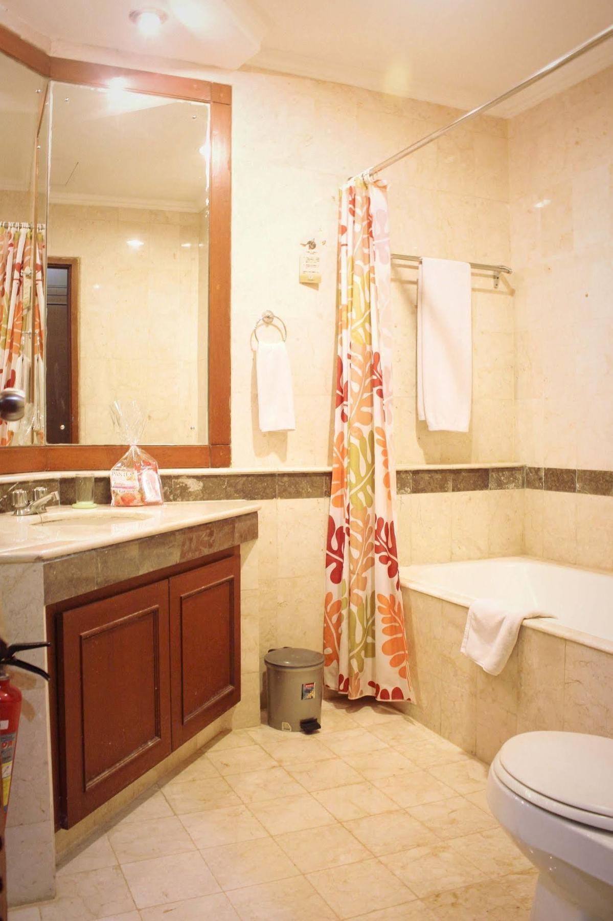 Chandra (adults Only) Hotel