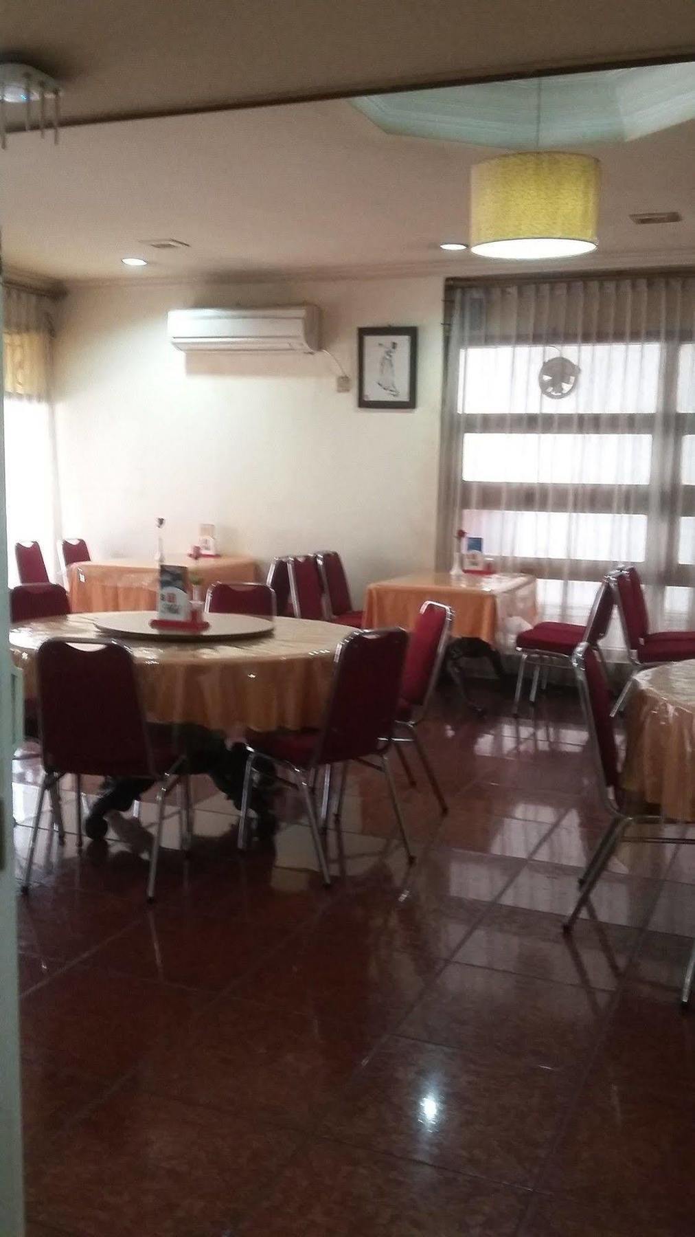 Hotel Surya Jakarta