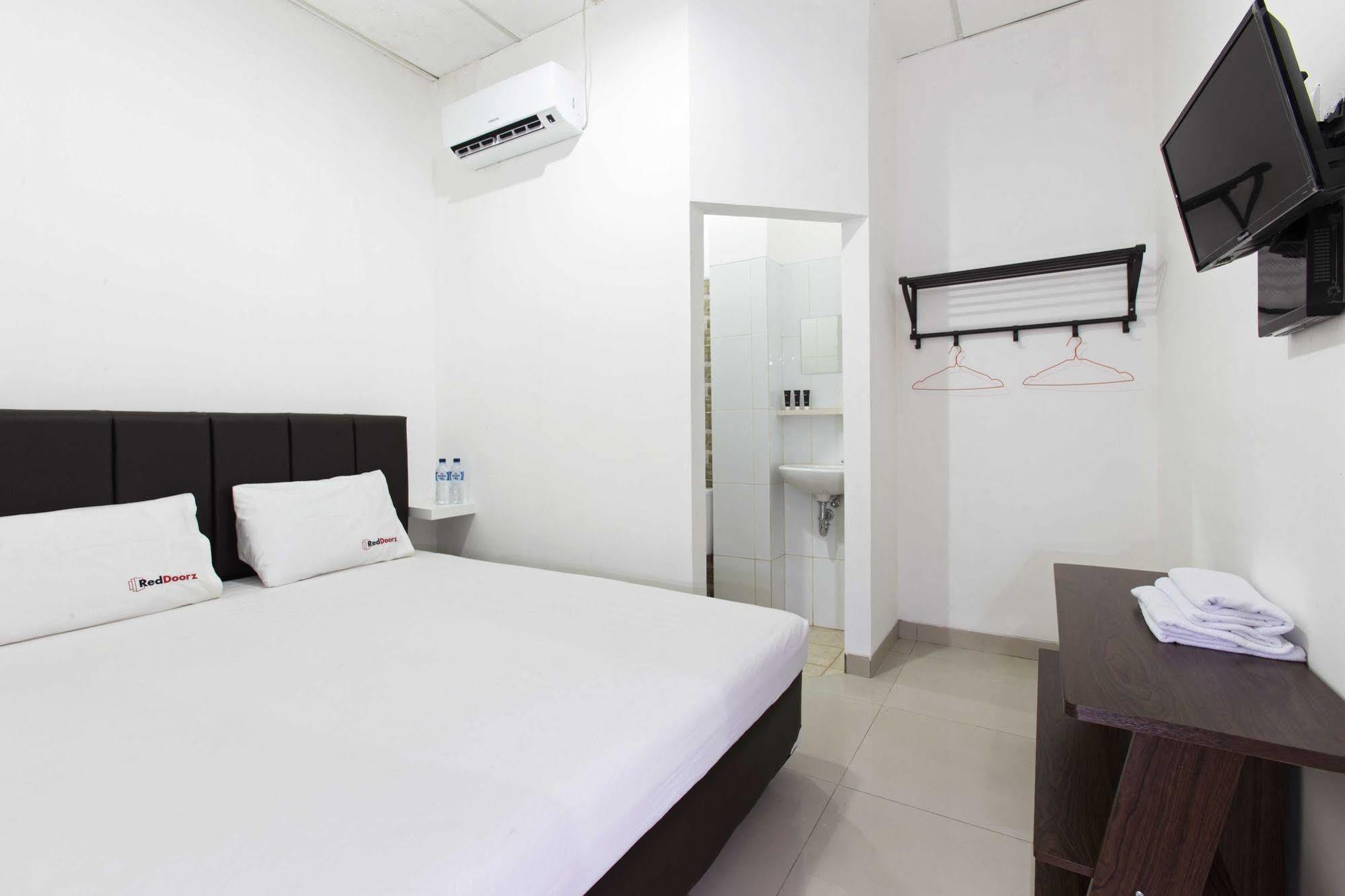 Reddoorz @ Kemanggisan 2* Jakarta