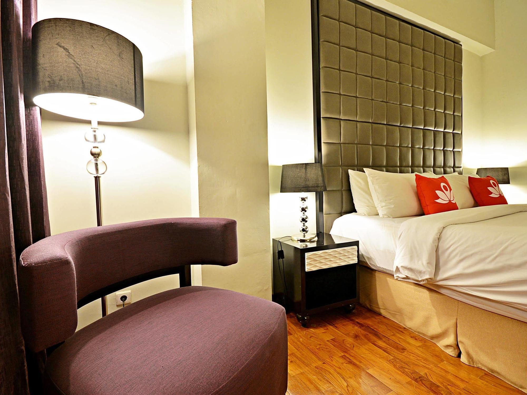 Zen Mampang Tendean Hotel 3*