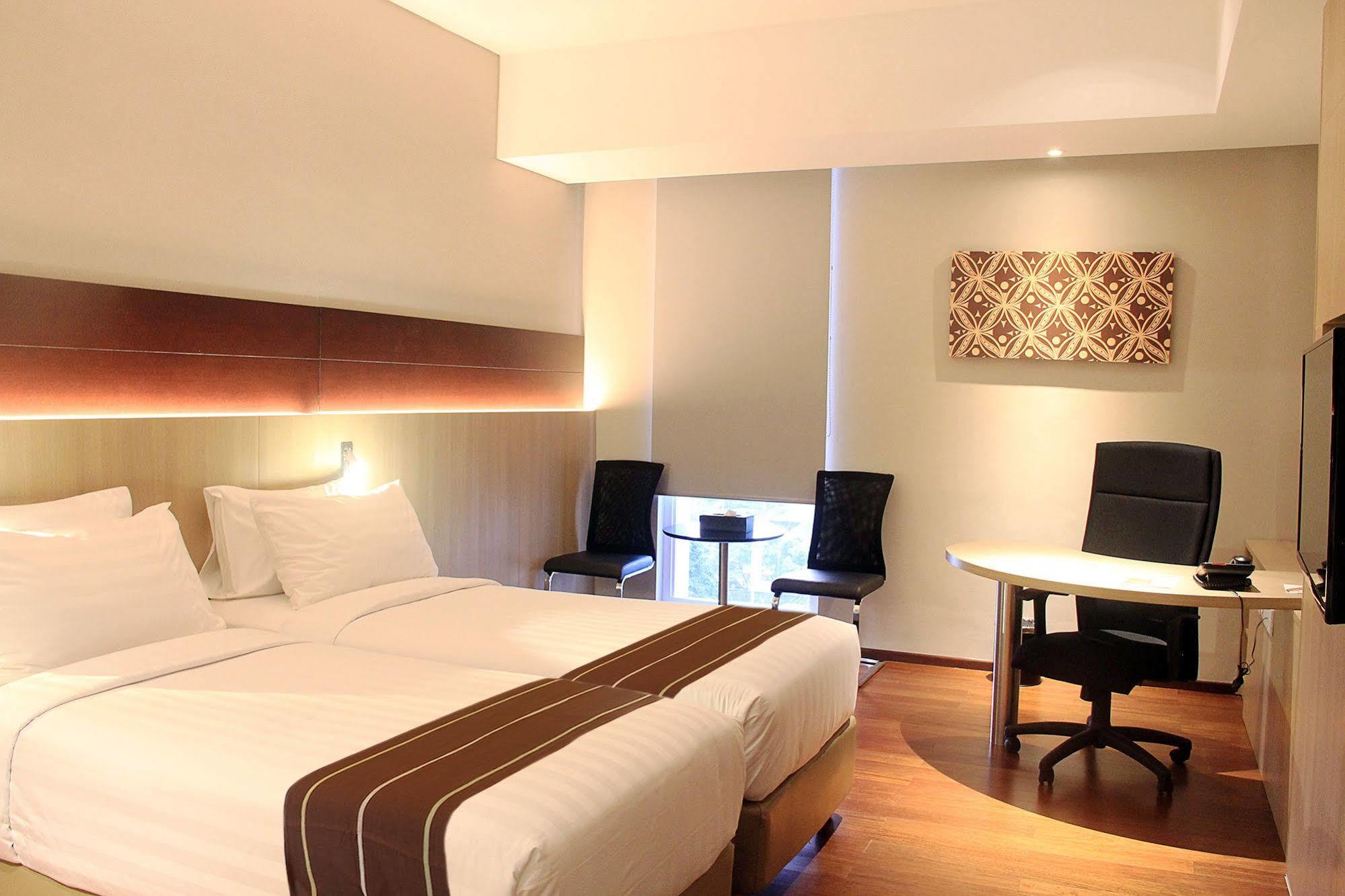 Ra Premiere Simatupang * Jakarta